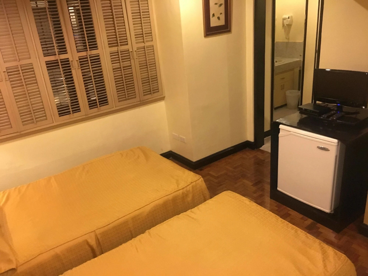 Lourdes Family Suites Makati powered by Cocotel