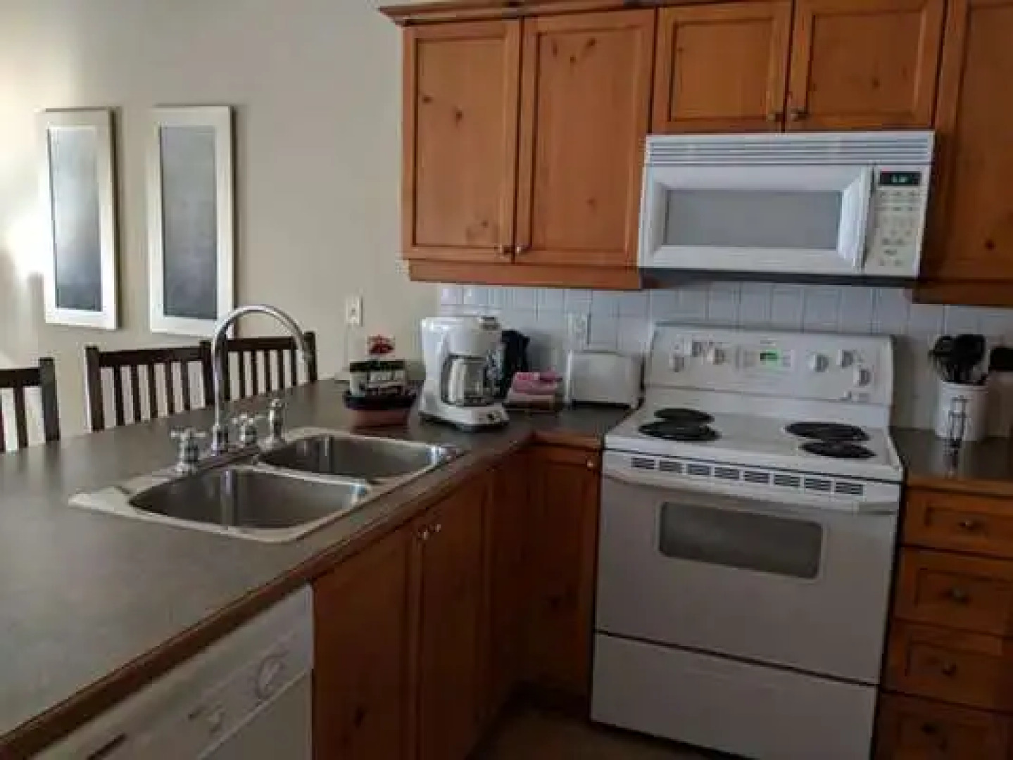 Blue Mountain Inn And Suites