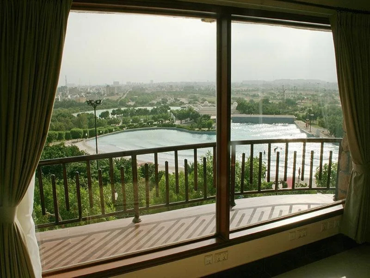 Dreamworld Resort, Hotel & Golf Course