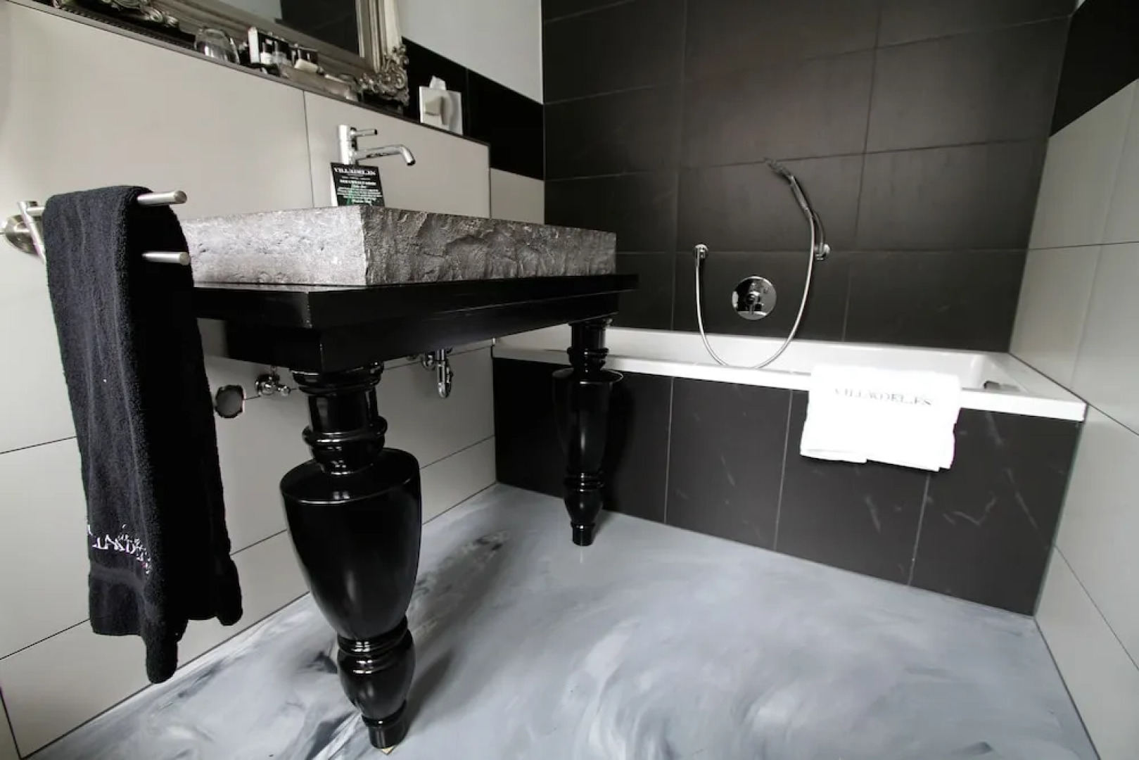 VillaAdel Designroom