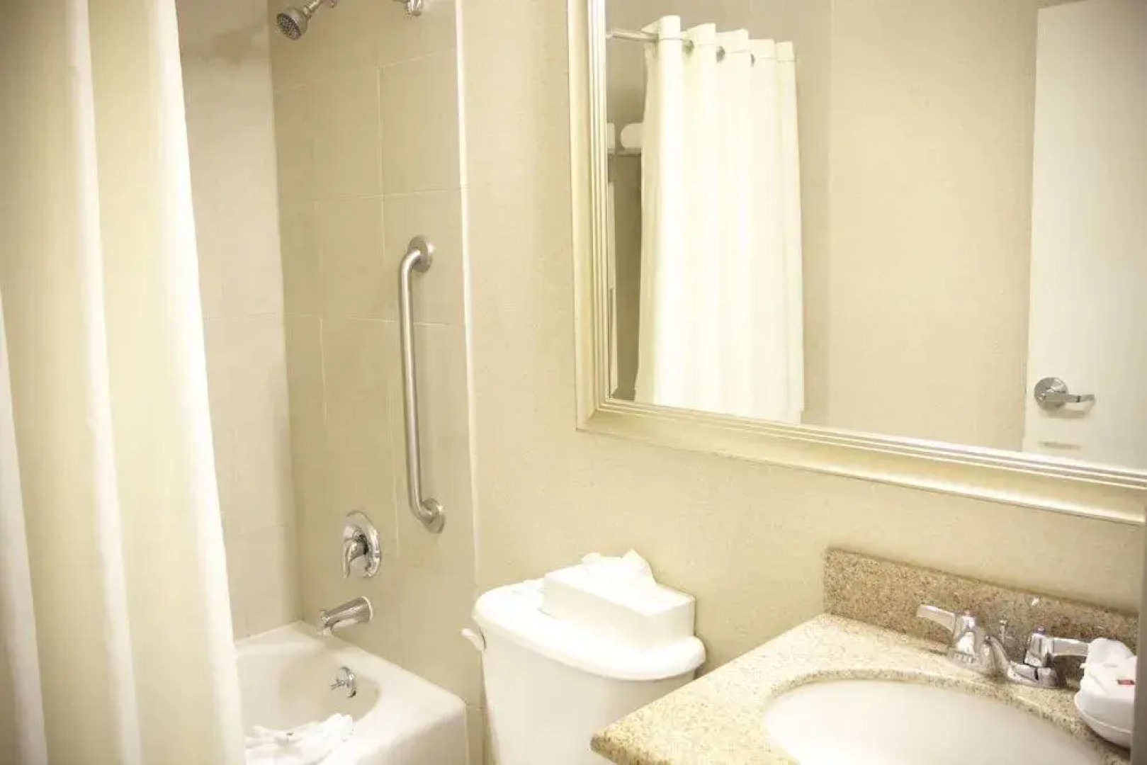 Admiral Inn Mississauga Toronto