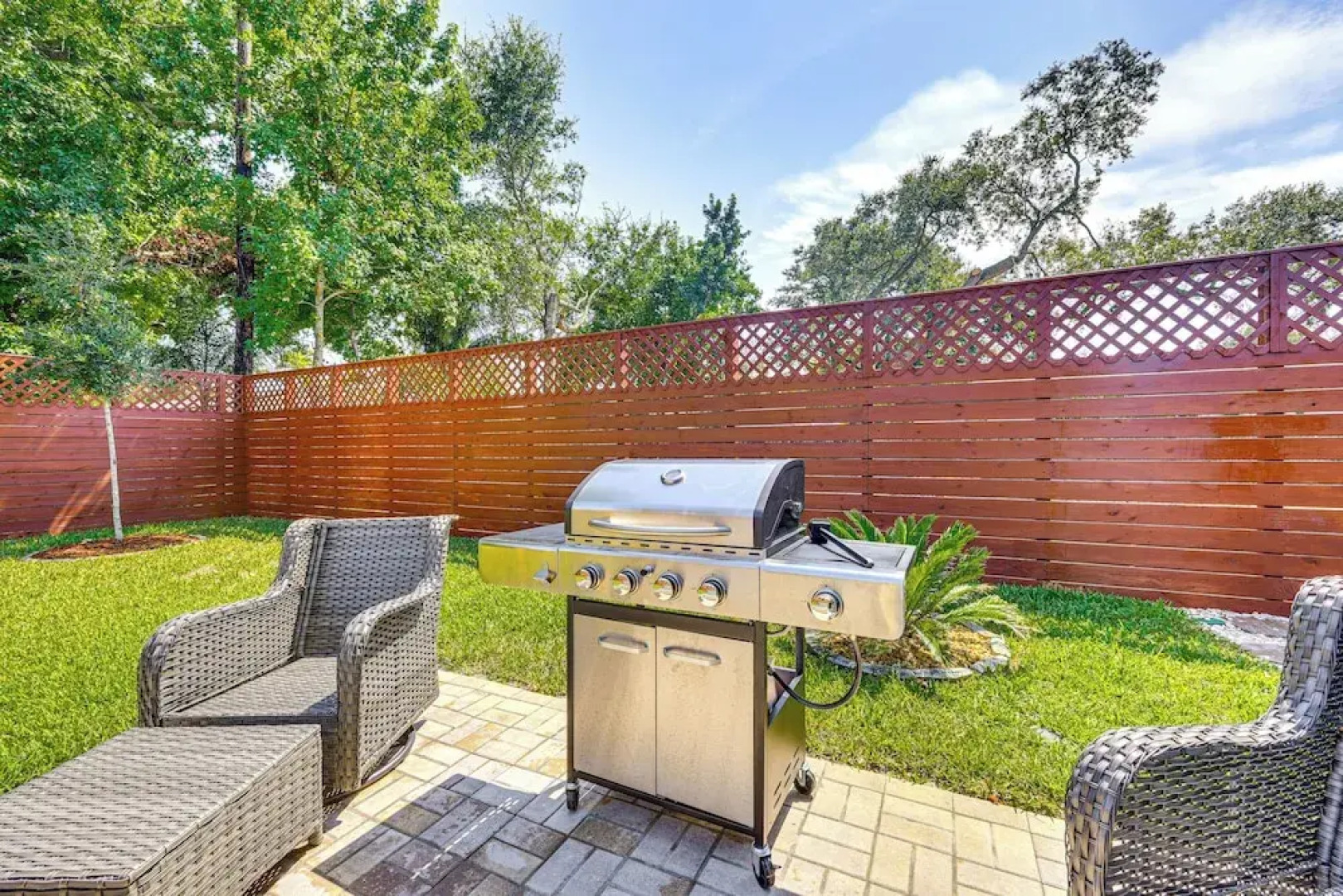 'the Blue Oasis' Jax Beach Gem w/ Coastal Charm!