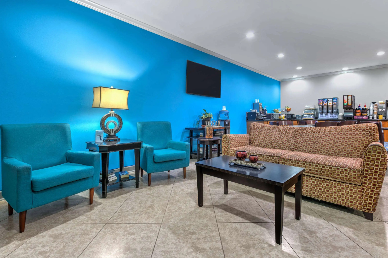 Days Inn & Suites by Wyndham Cabot