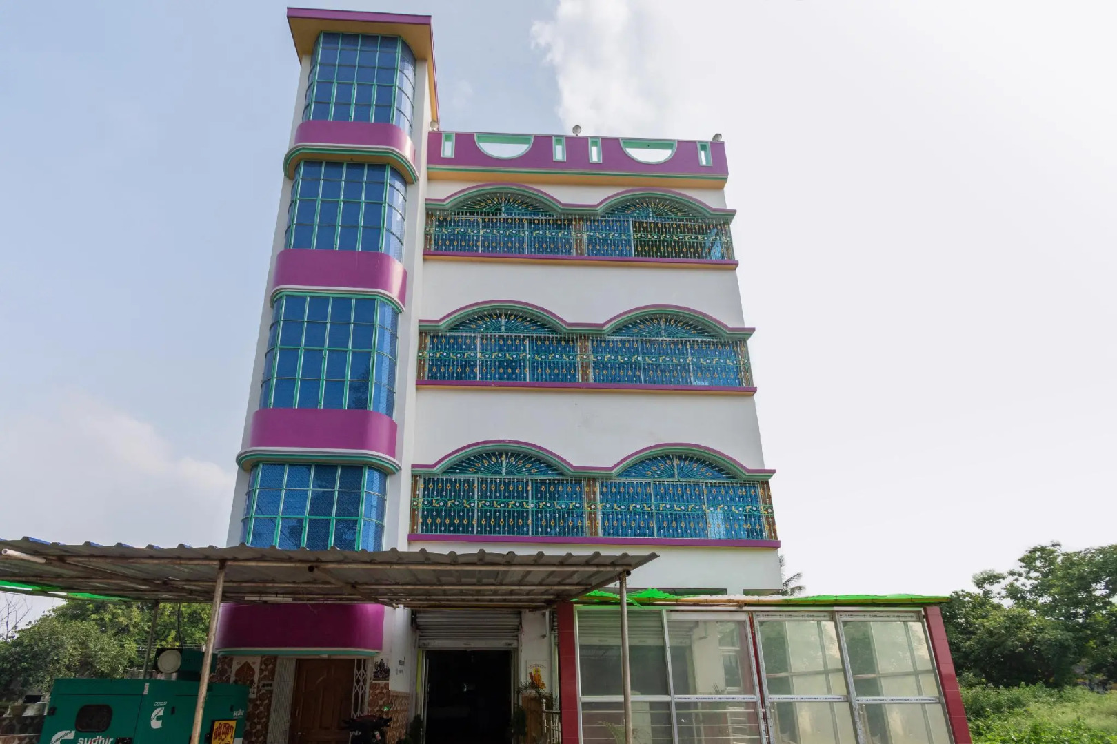 OYO 40177 Hotel Taj International