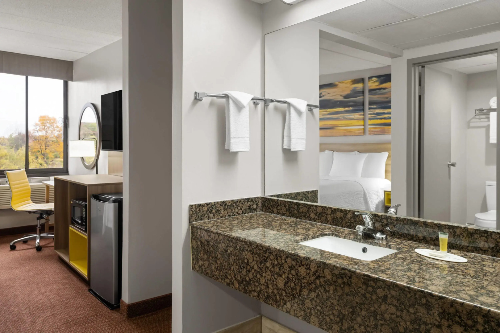 Days Inn by Wyndham Hagerstown I-70