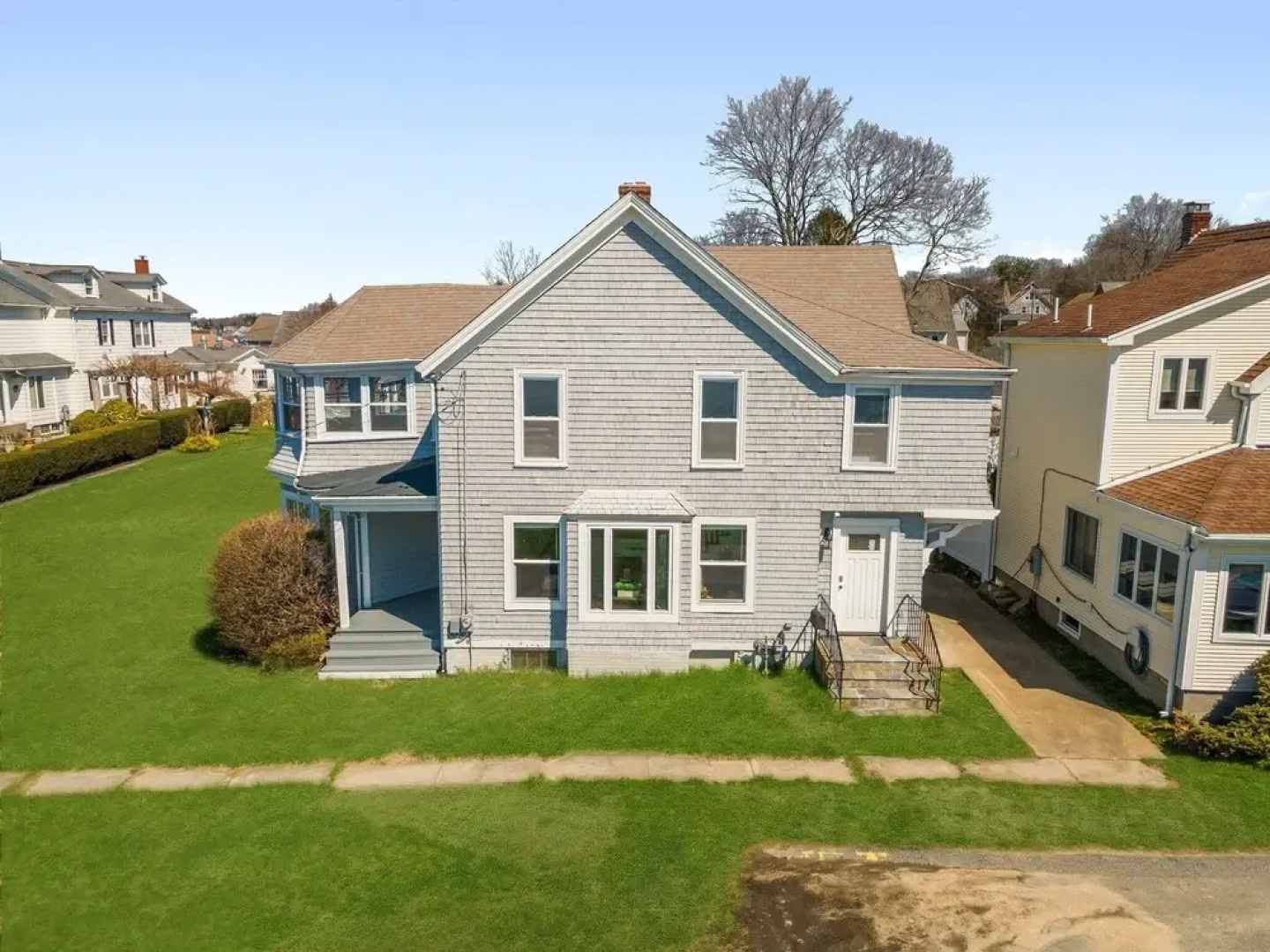 Spacious Coastal Tiverton Waterfront Getaway 3 Bedroom Cottage By Redawning
