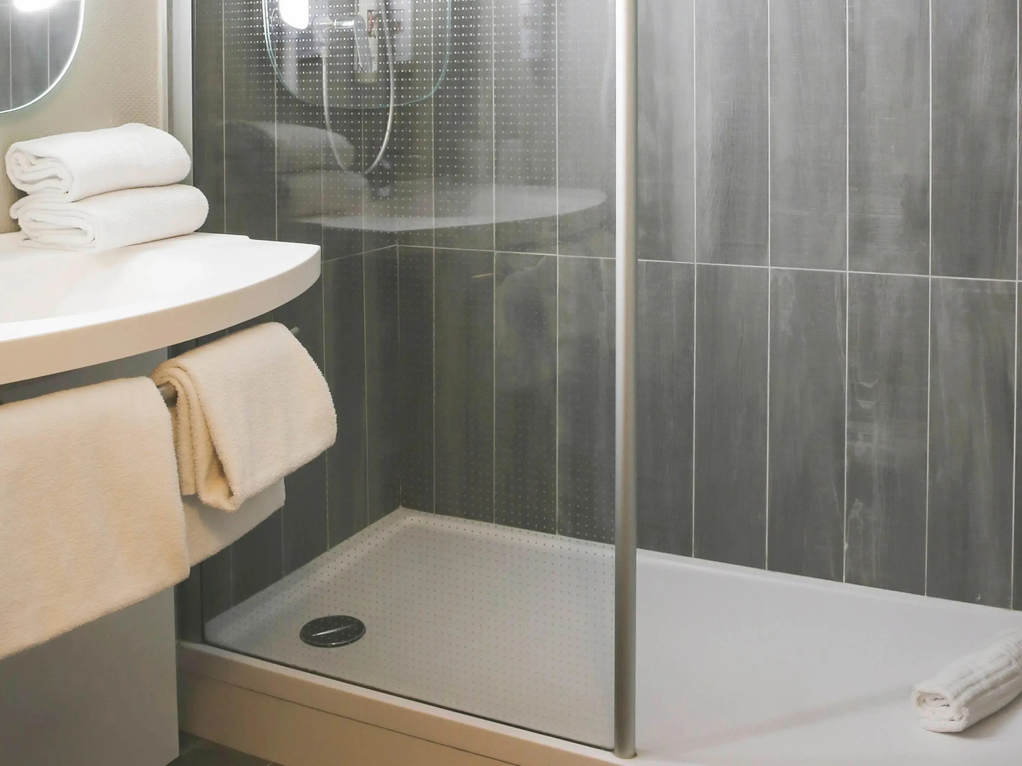 ibis Bourg Jasseron/Teyssonge
