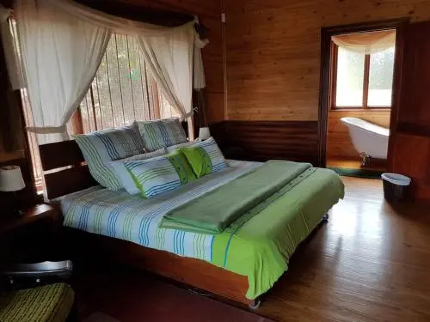 Hib Escape Log Homes