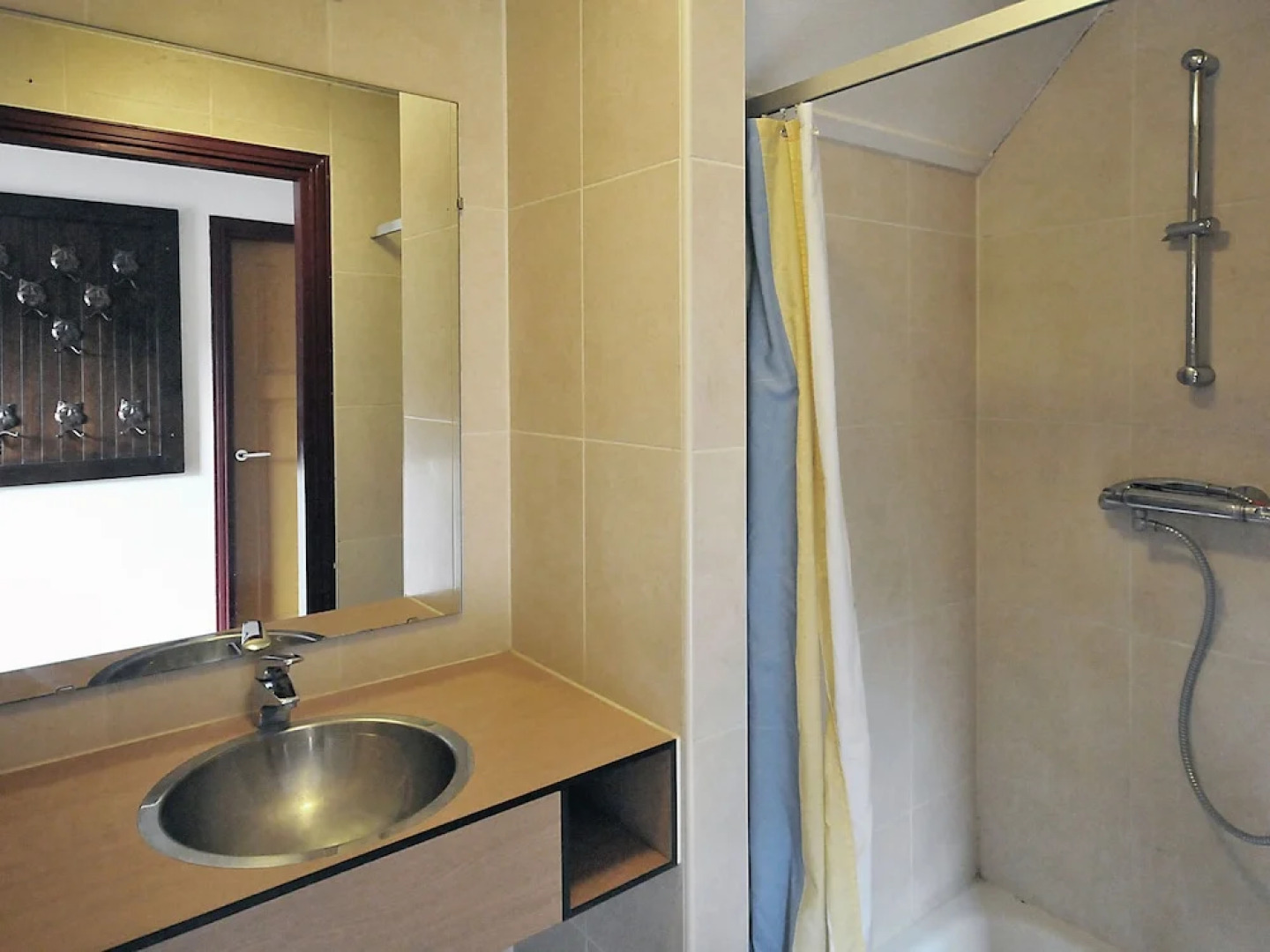 Cosy Holiday Home With Dishwasher, Close to a Golf Course