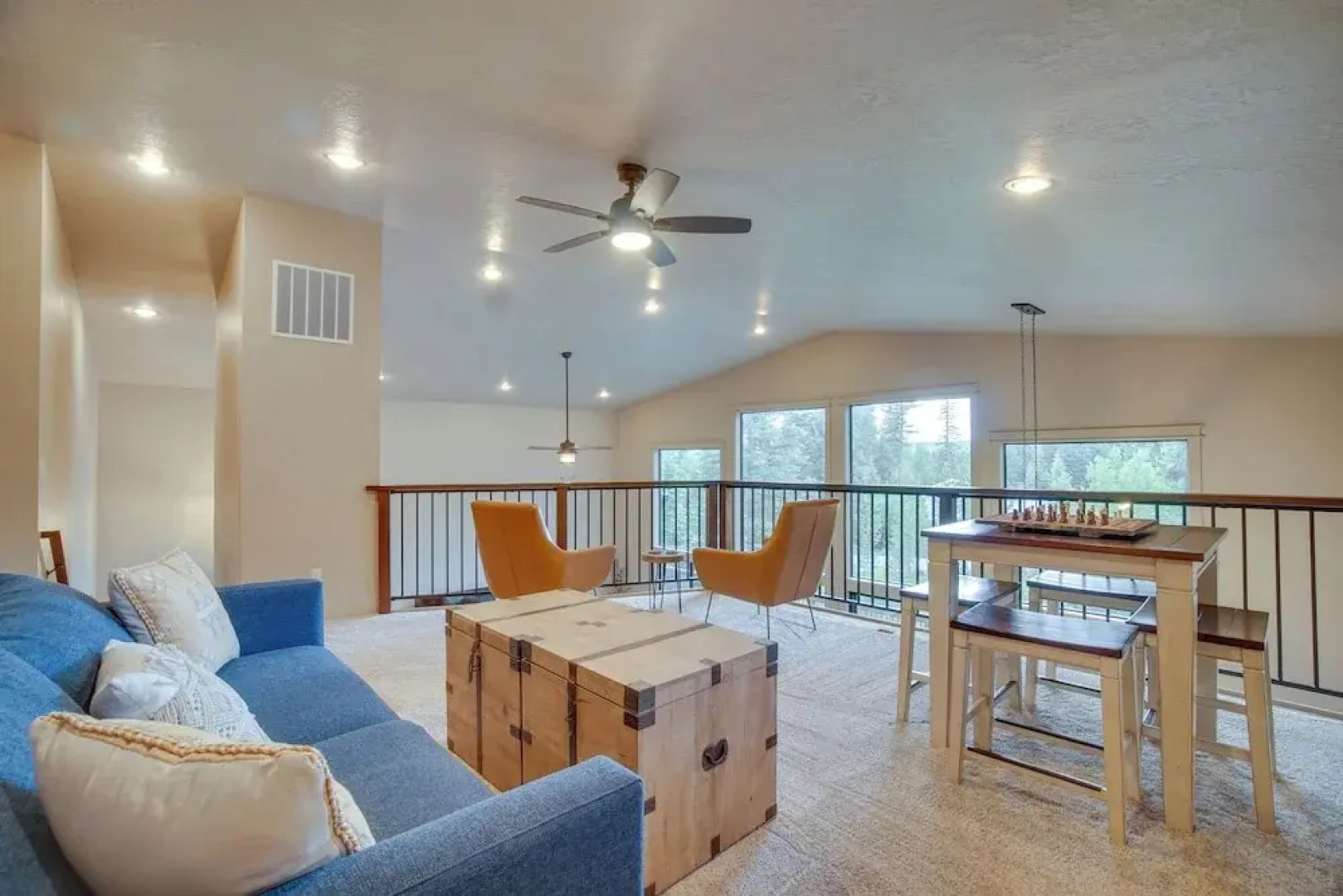 Sled Hill & Hot Tub Access: Mccall Family Cabin!