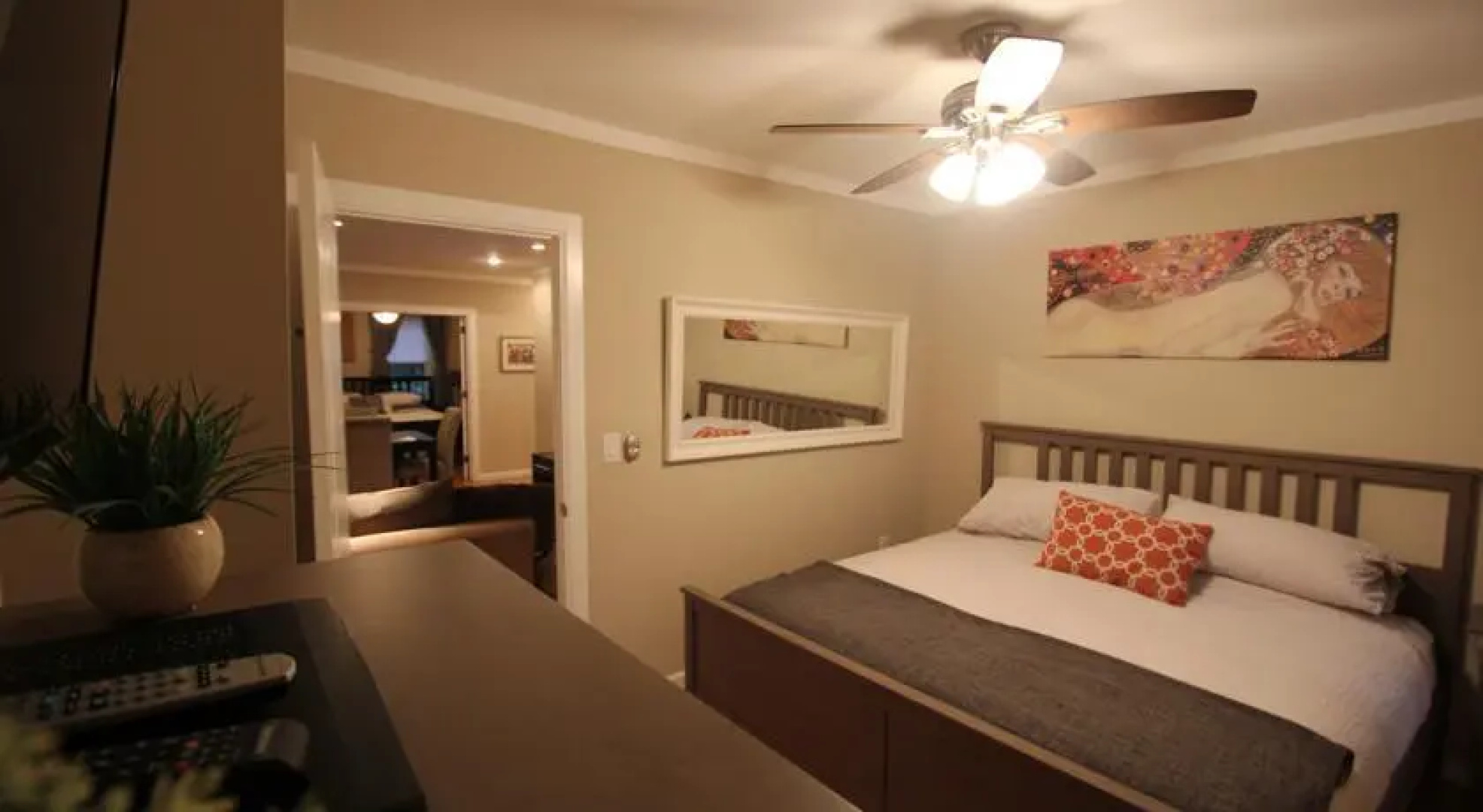 Jefferson Avenue Apartments