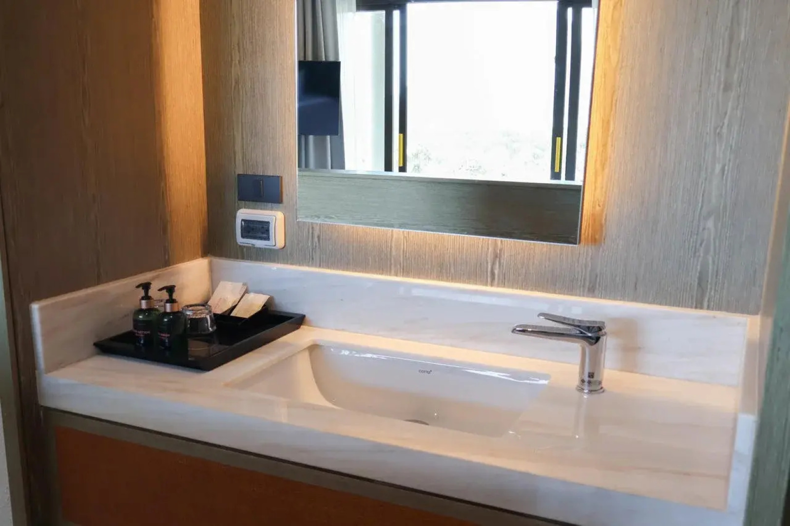 Beyond Skywalk Nangshi