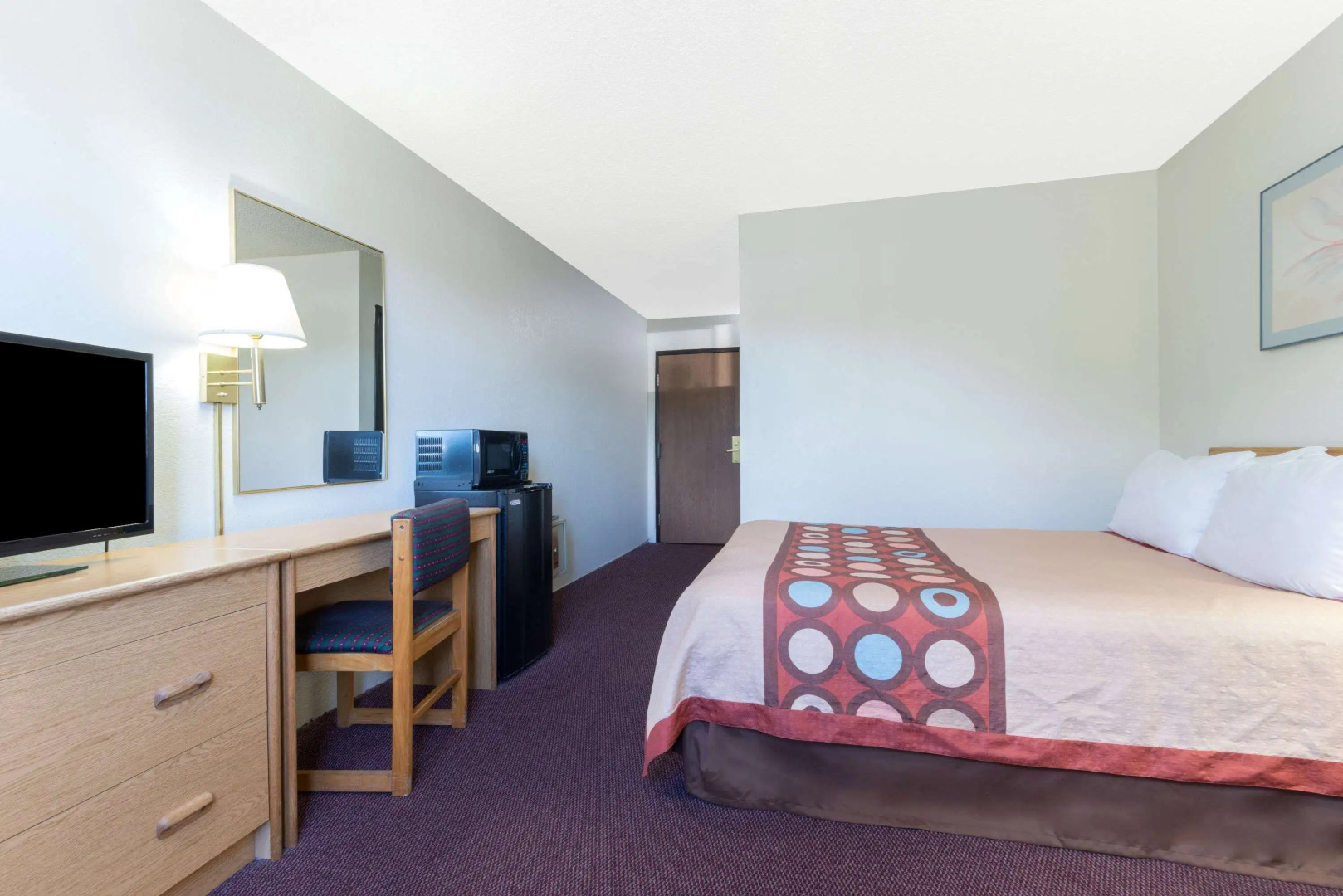 Super 8 by Wyndham Raton