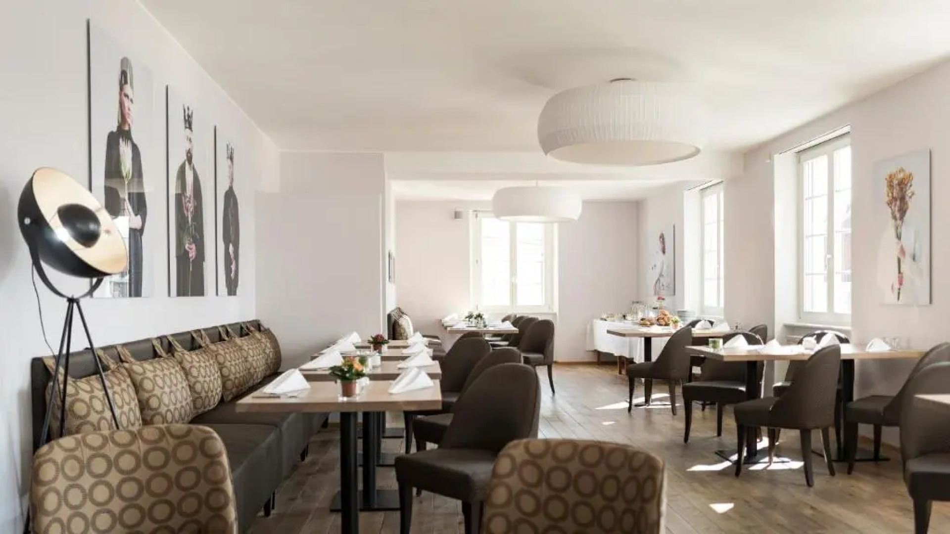 BASE II - Das Bed & Breakfast bei Basel (Lörrach)