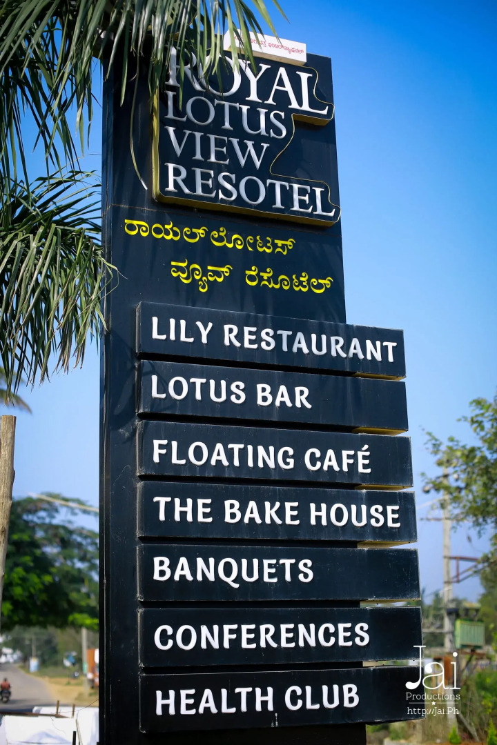 Royal Lotus View Resotel