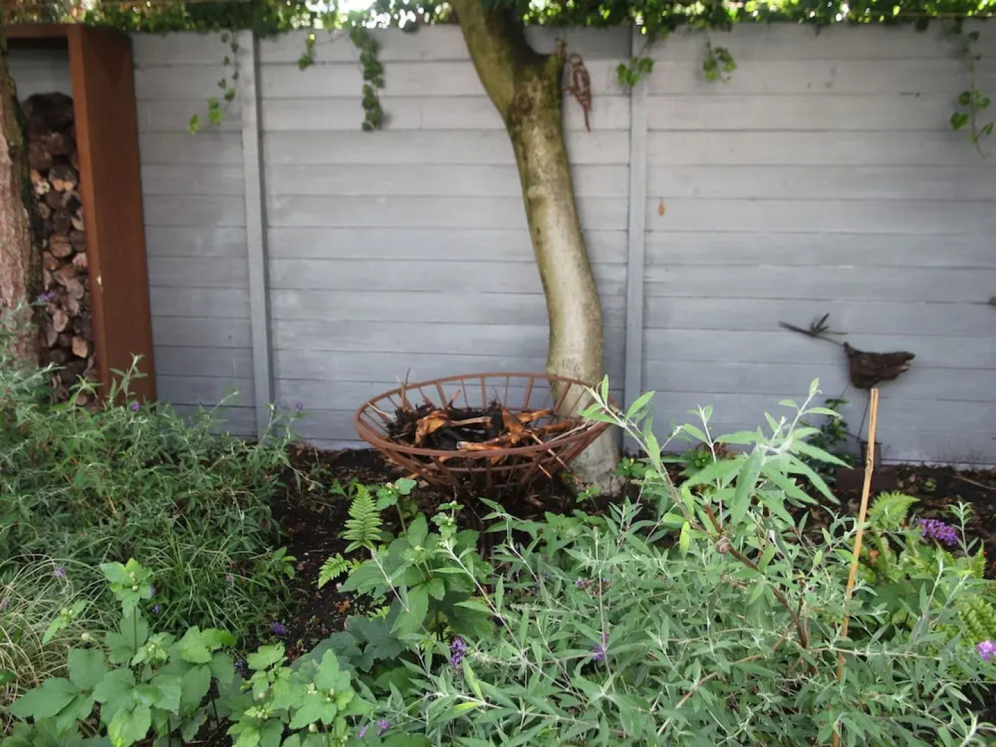 Luxury Holiday Home in Heiloo with Terrace And Garden