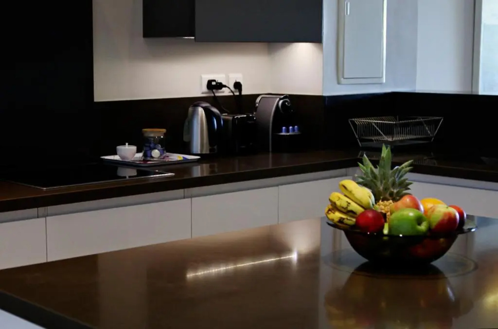 Sunset Coast Apartment