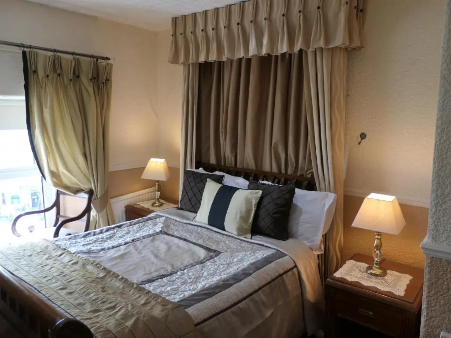 Montclare & Cumberland