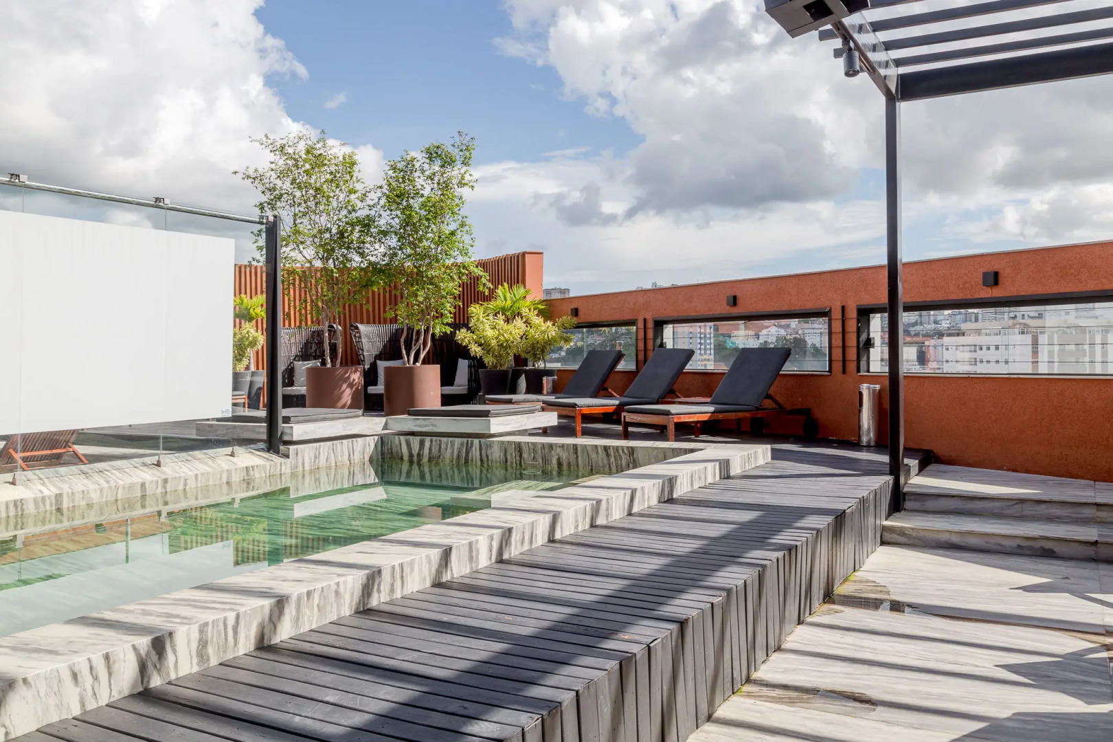 Victory Business Hotel