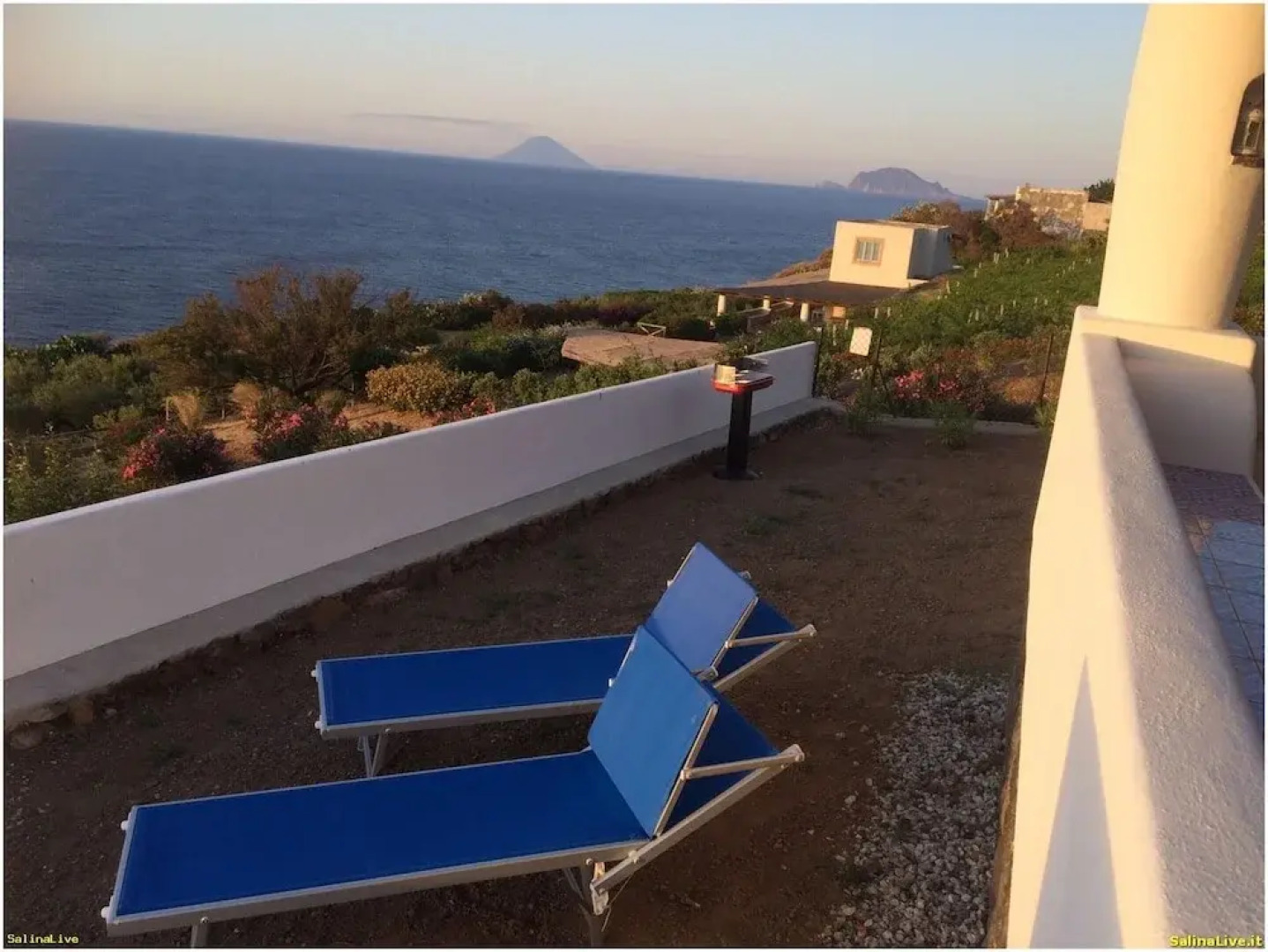 House With 2 Bedrooms in Malfa, With Wonderful sea View, Enclosed Garden and Wifi