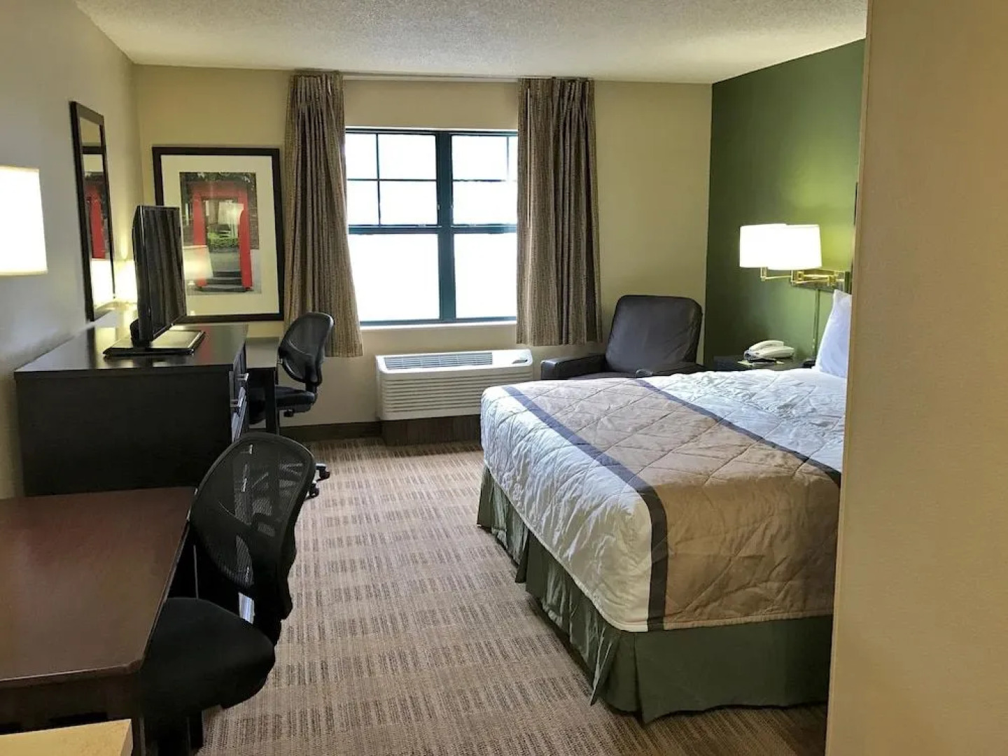 Extended Stay America Detroit - Farmington Hills