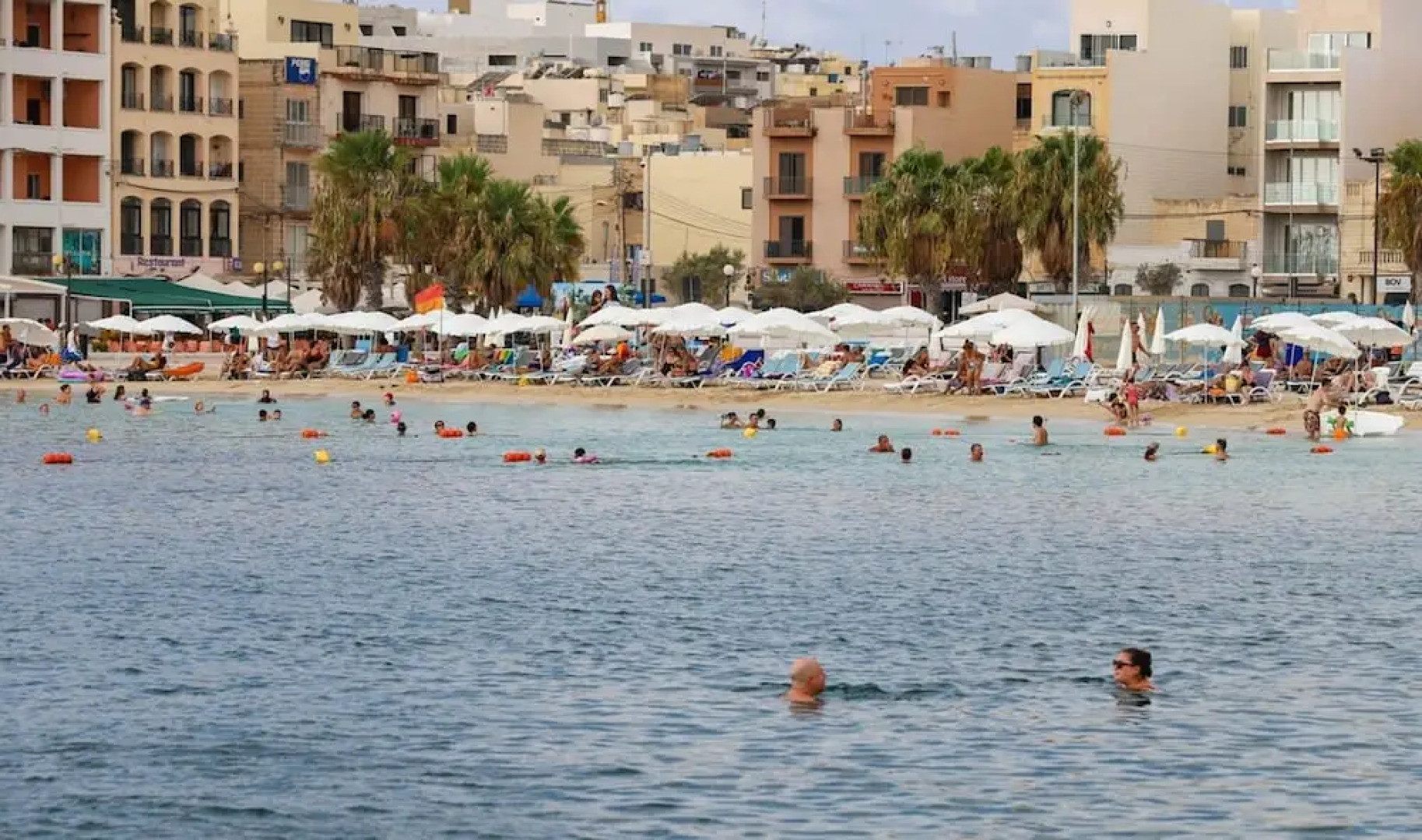 Luxurious Duplex Seafront Apt With Amazing Views