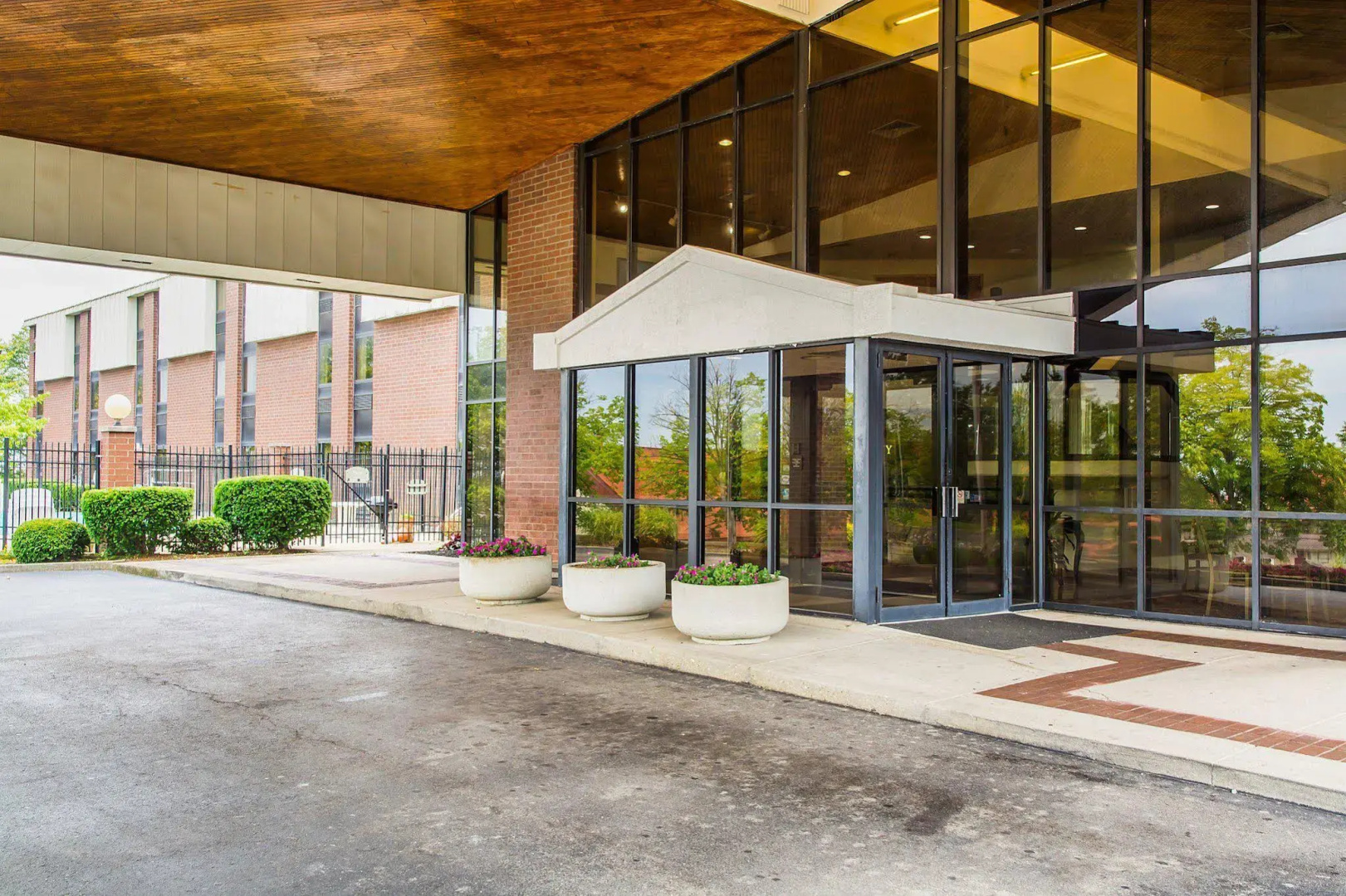 Quality Inn & Suites Miamisburg - Dayton South