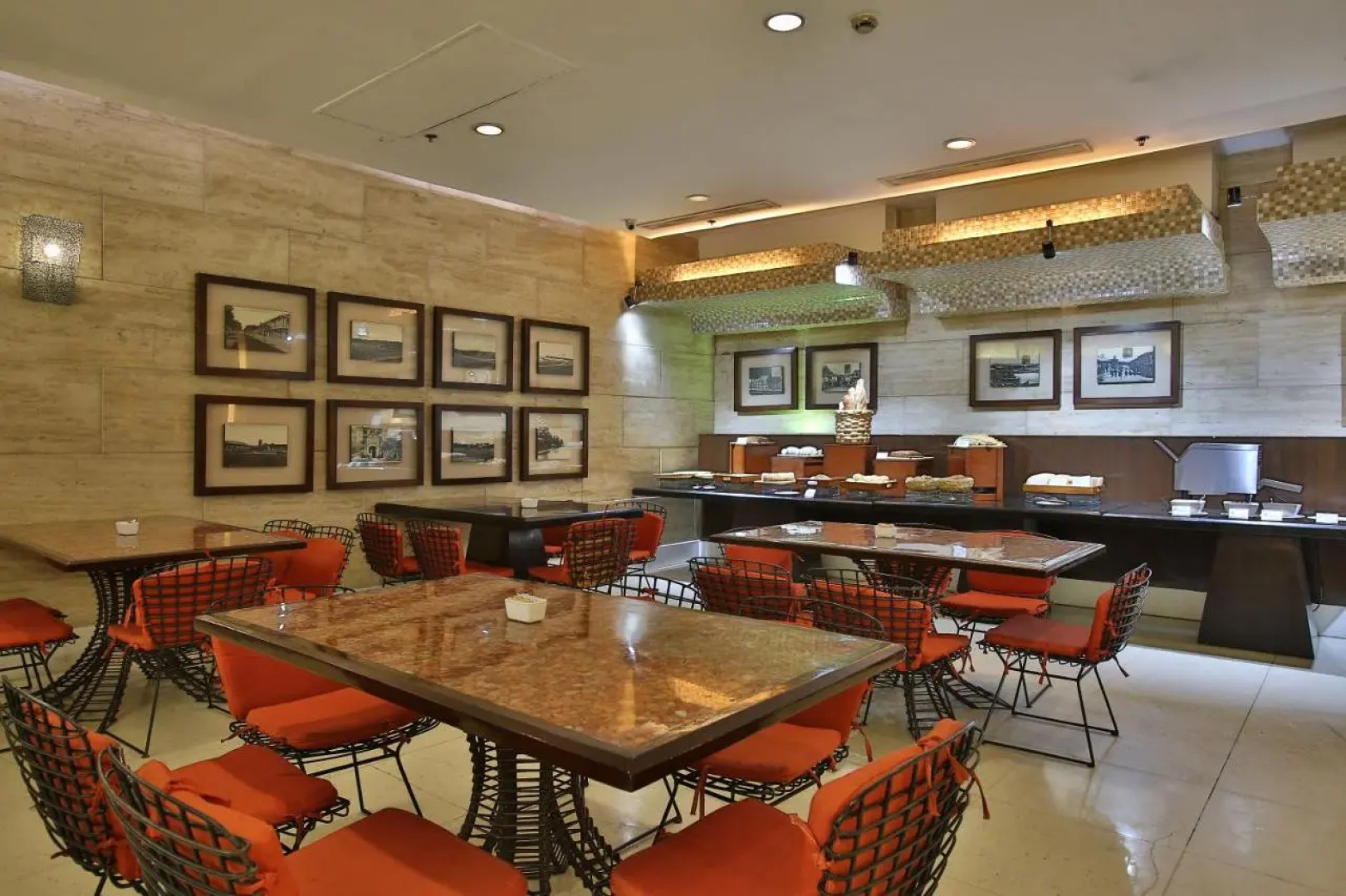 Crown Regency Hotel and Towers