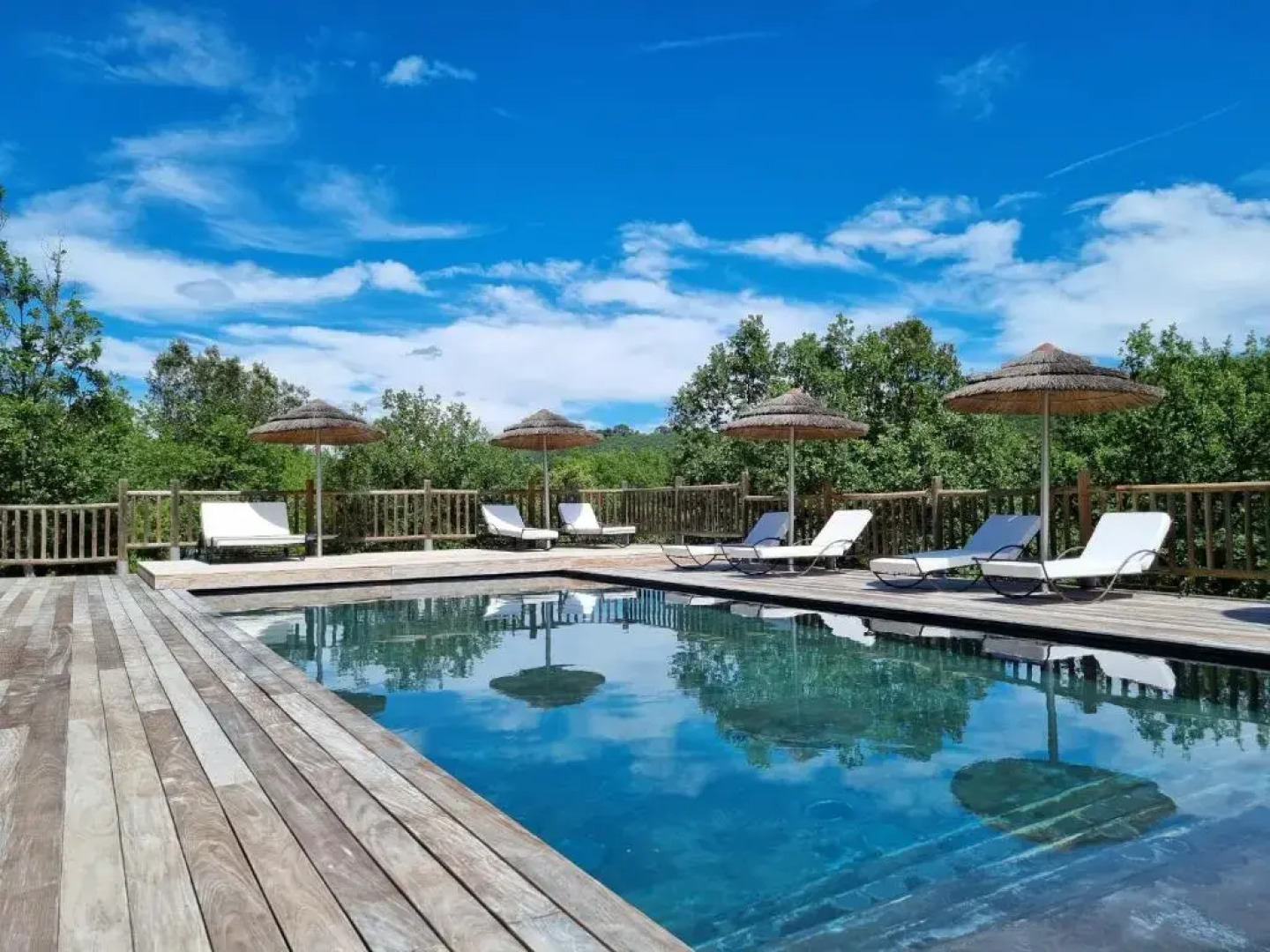 La Maison Des Collines (Adults Only)