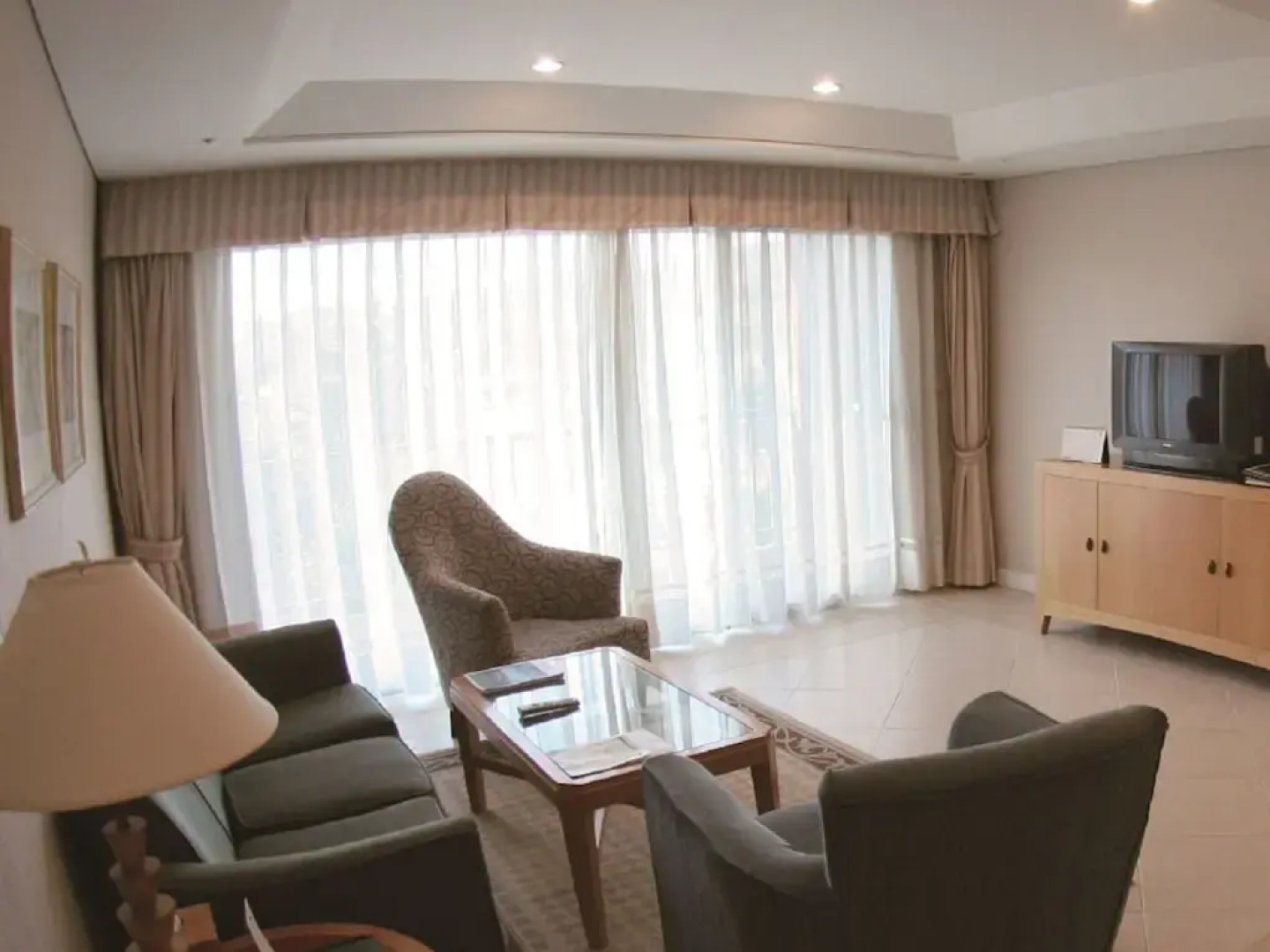 Oakvalley Resort Hills Village