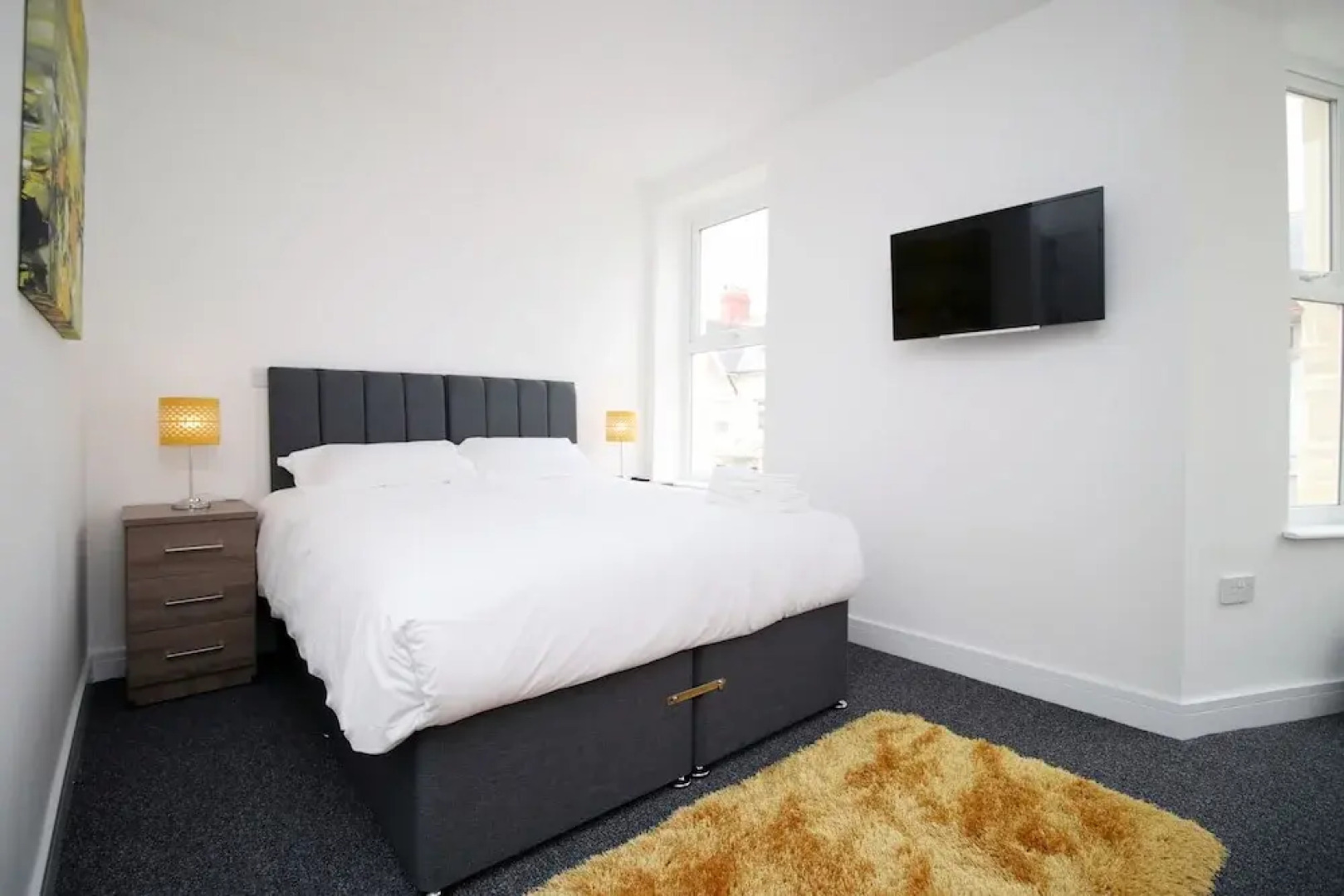 Stay Central - Heritage 24