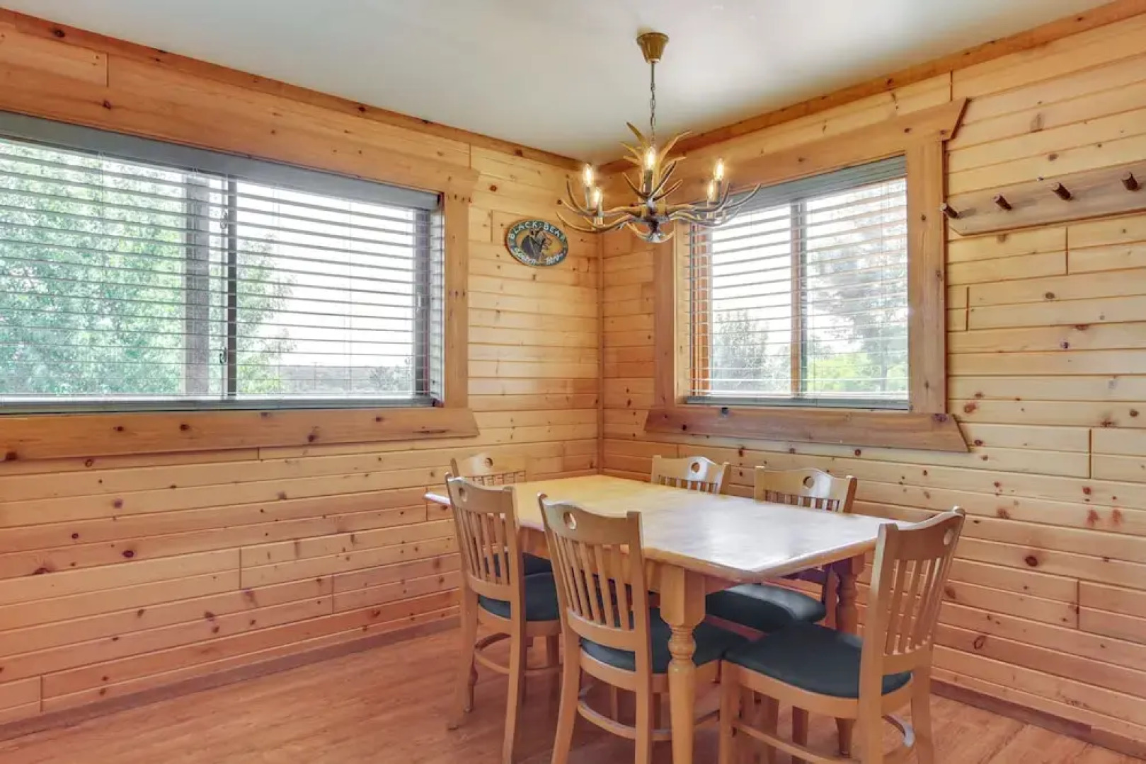 Three Bears Resort Adventure Base w/ Lake Access