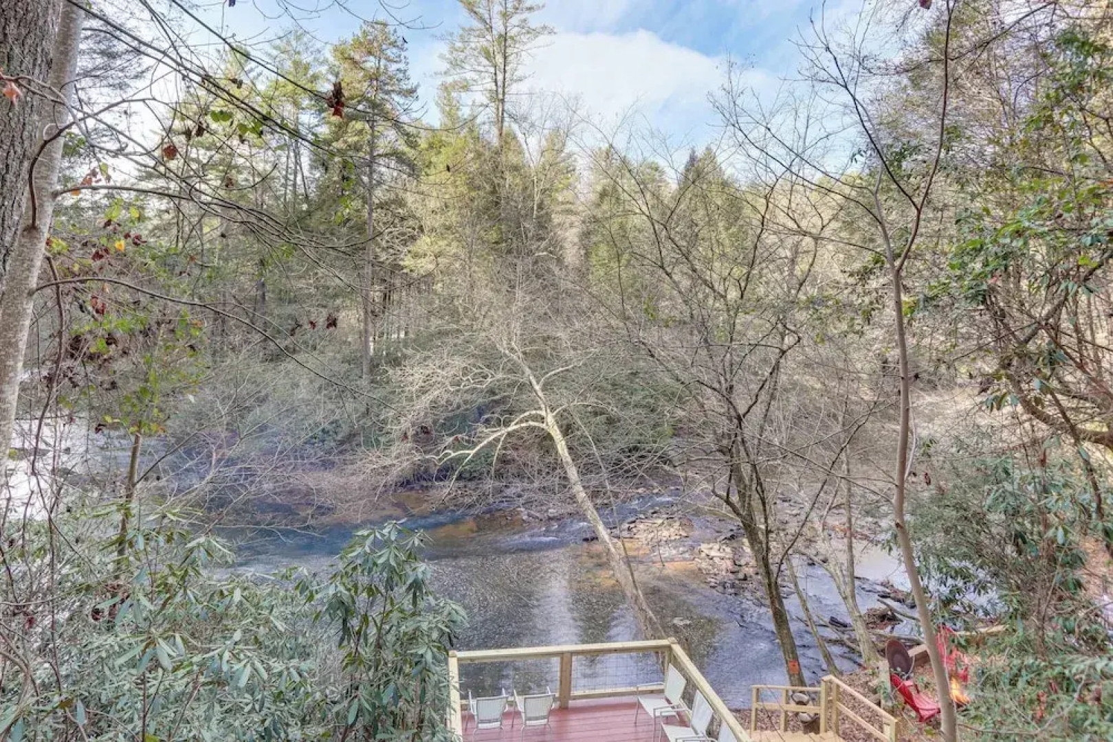 Waterfront Cabin w/ Beautiful River View & Hot Tub