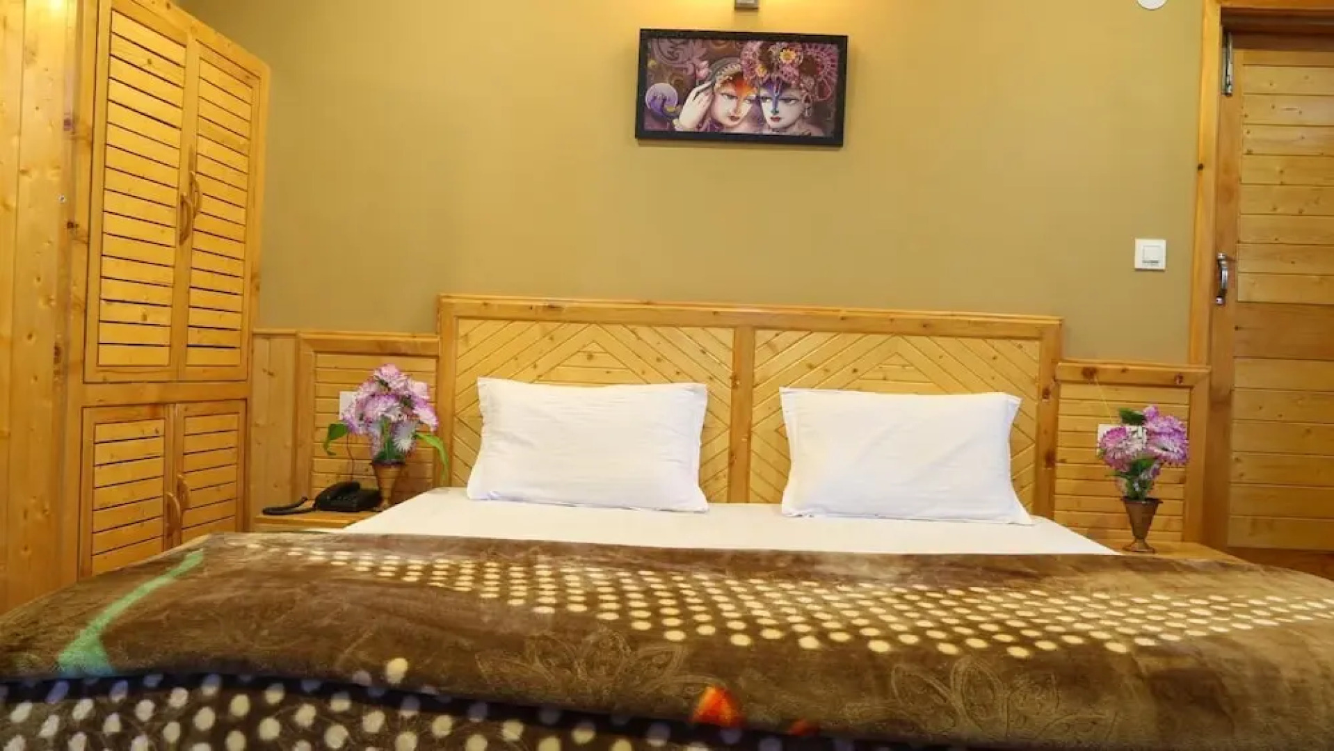 Kanyal Height Cottages