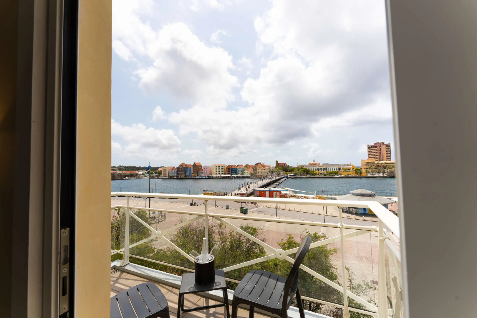 Brion City Hotel, BW Signature Collection