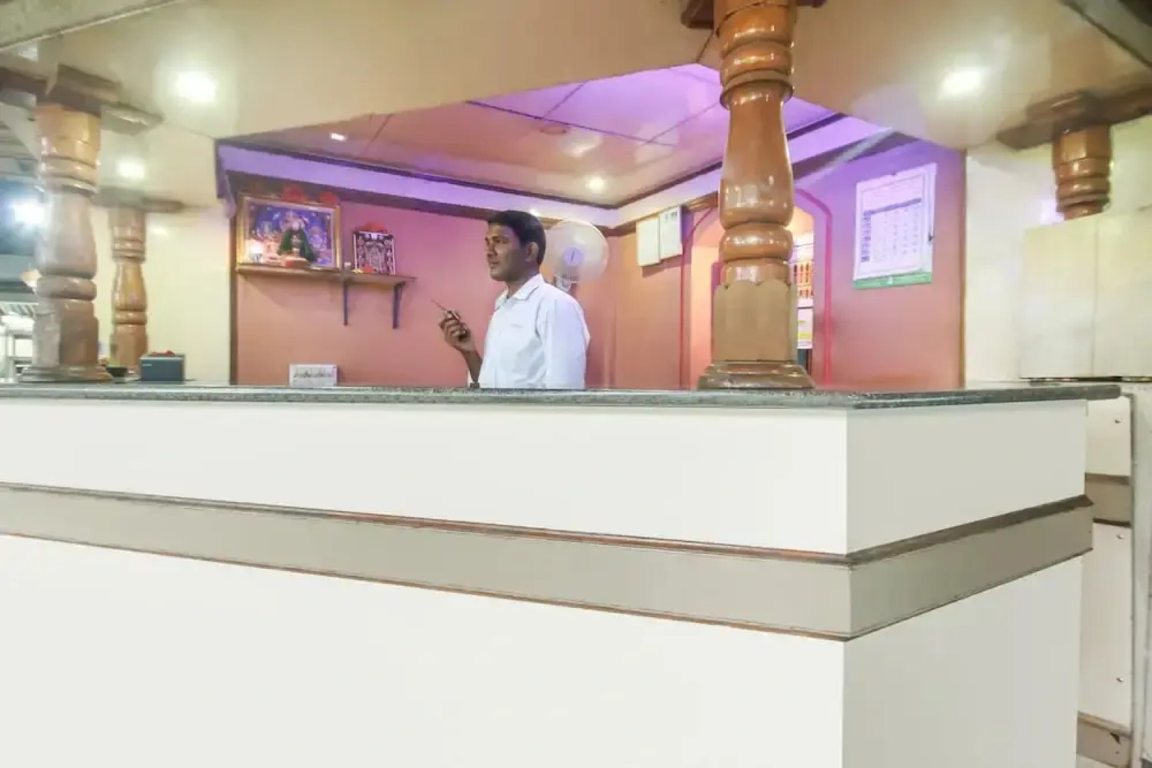 Rashi Farms by OYO Rooms