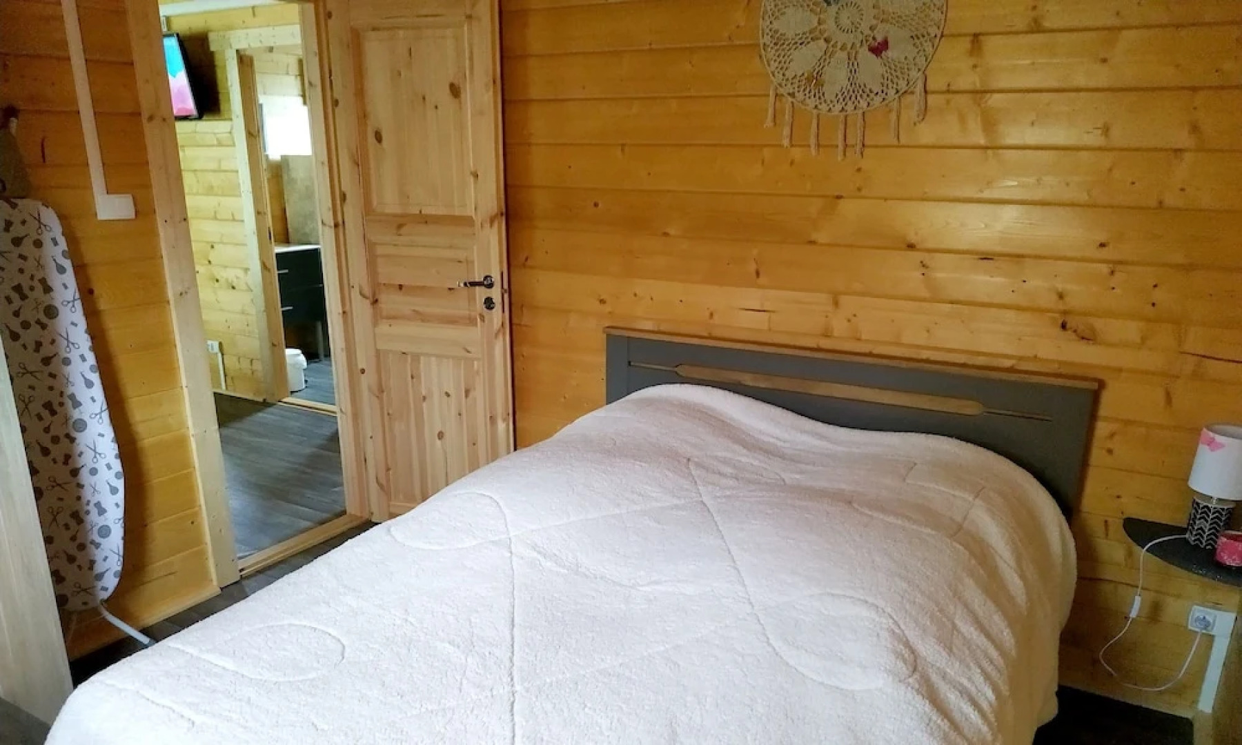 Chalet with 2 Bedrooms in Les Makes, with Wonderful Mountain View, Enclosed Garden And Wifi - 20 Km From the Beach
