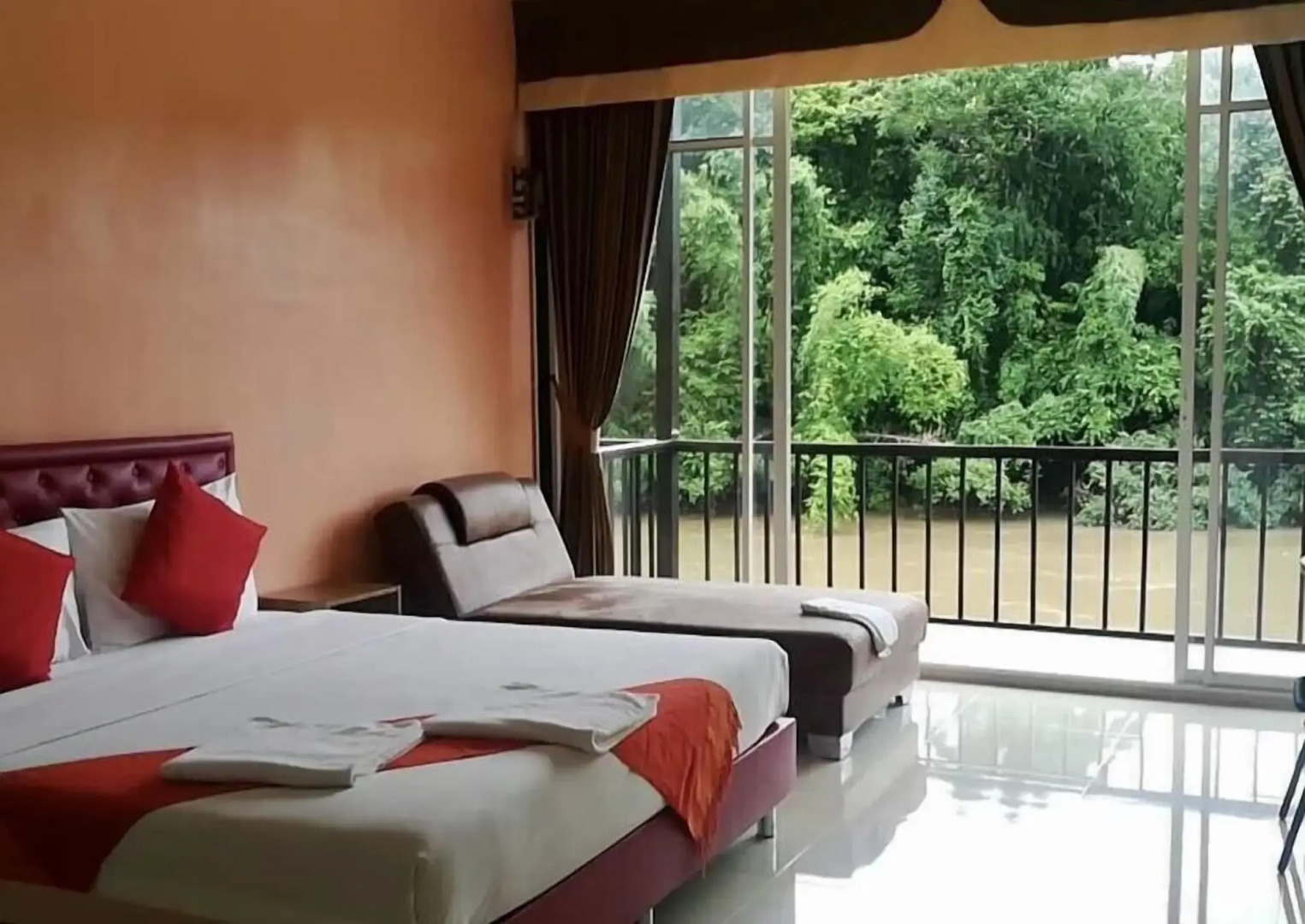 Pechmaneekan Beach Resort