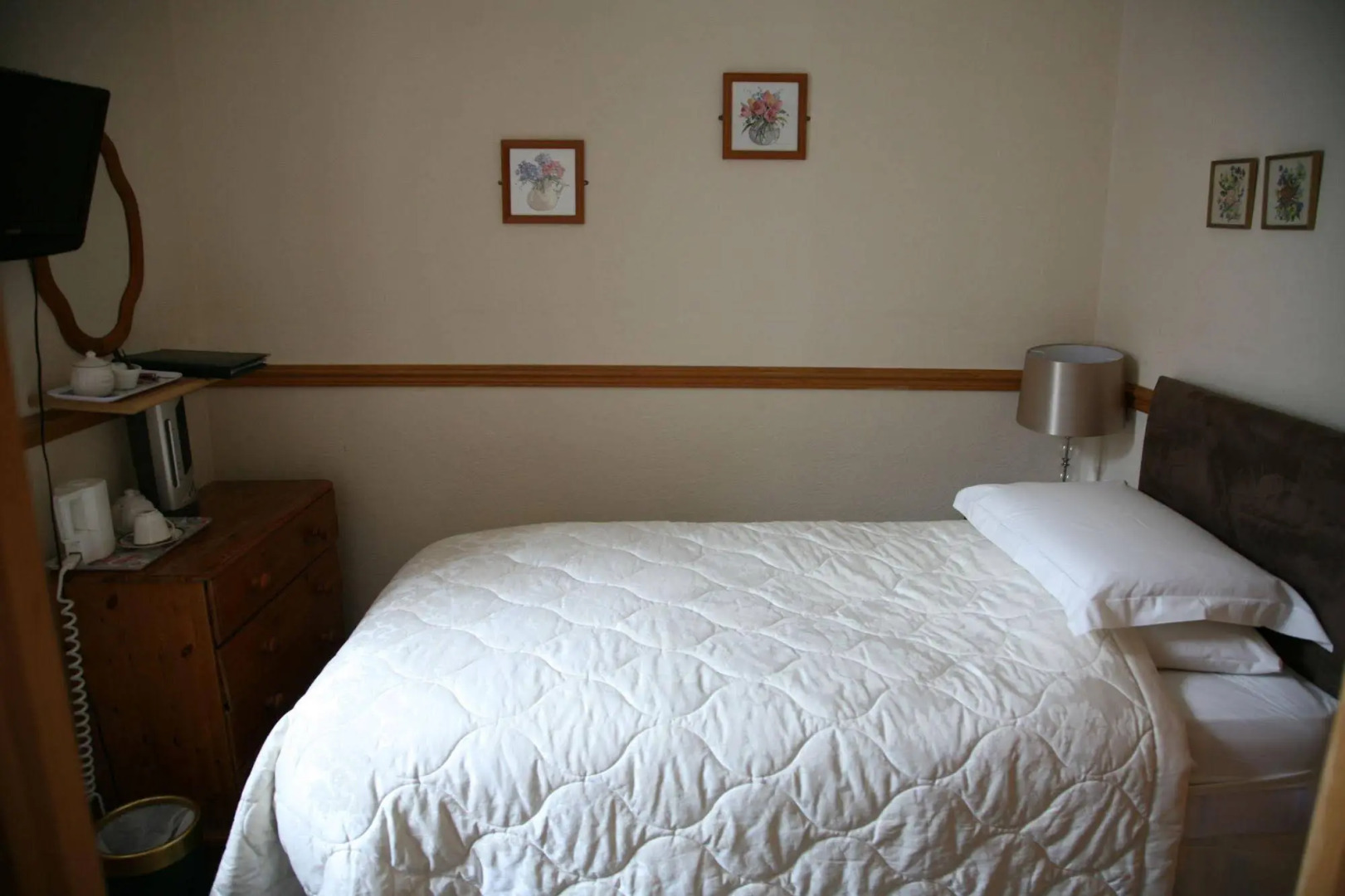 Tree Tops Guest House