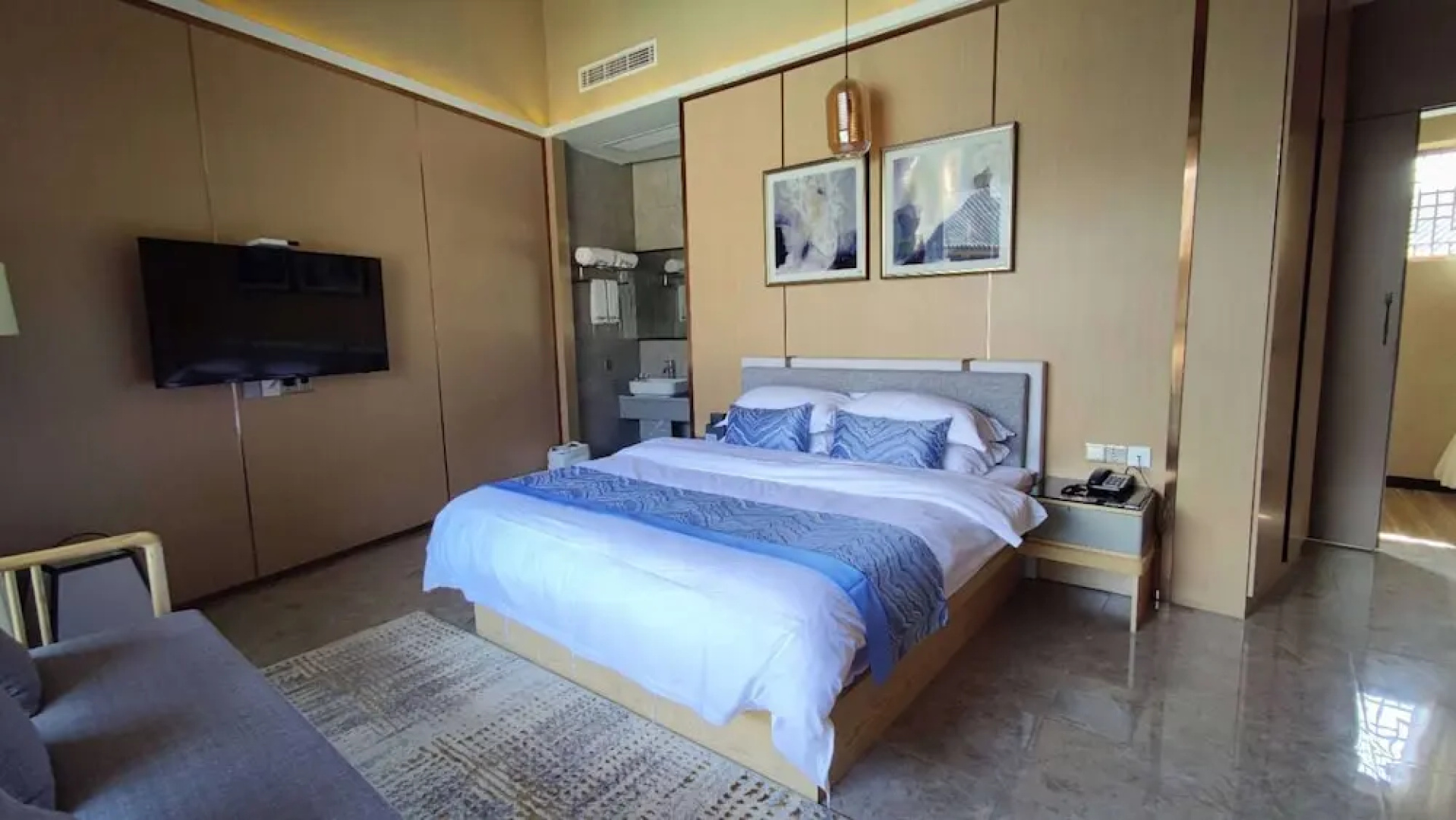 Qiaofeng Xingzilin Hotel