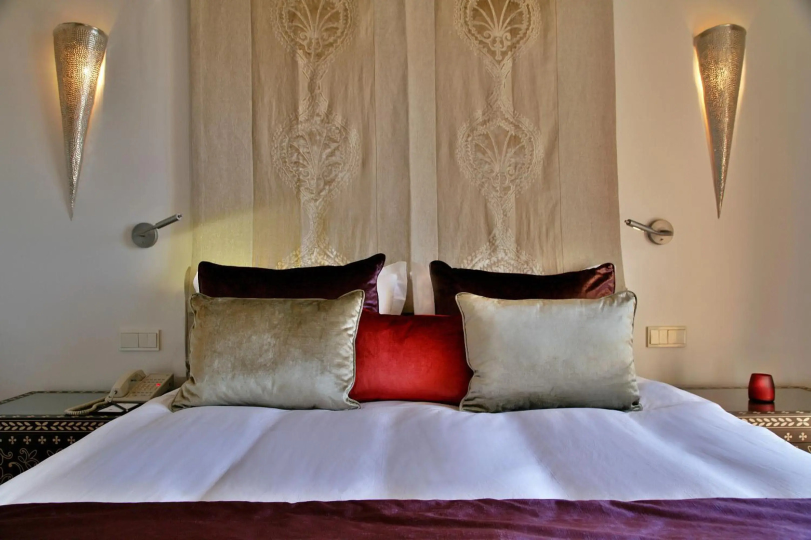 Tiara Yaktsa Côte d'Azur