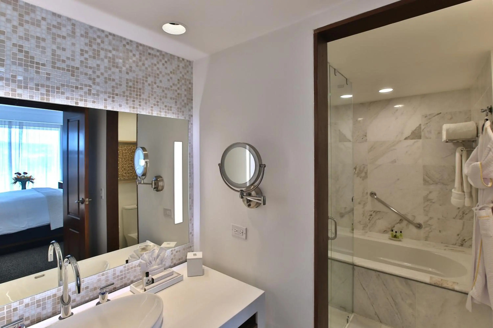 Real InterContinental Managua at Metrocentro Mall by IHG