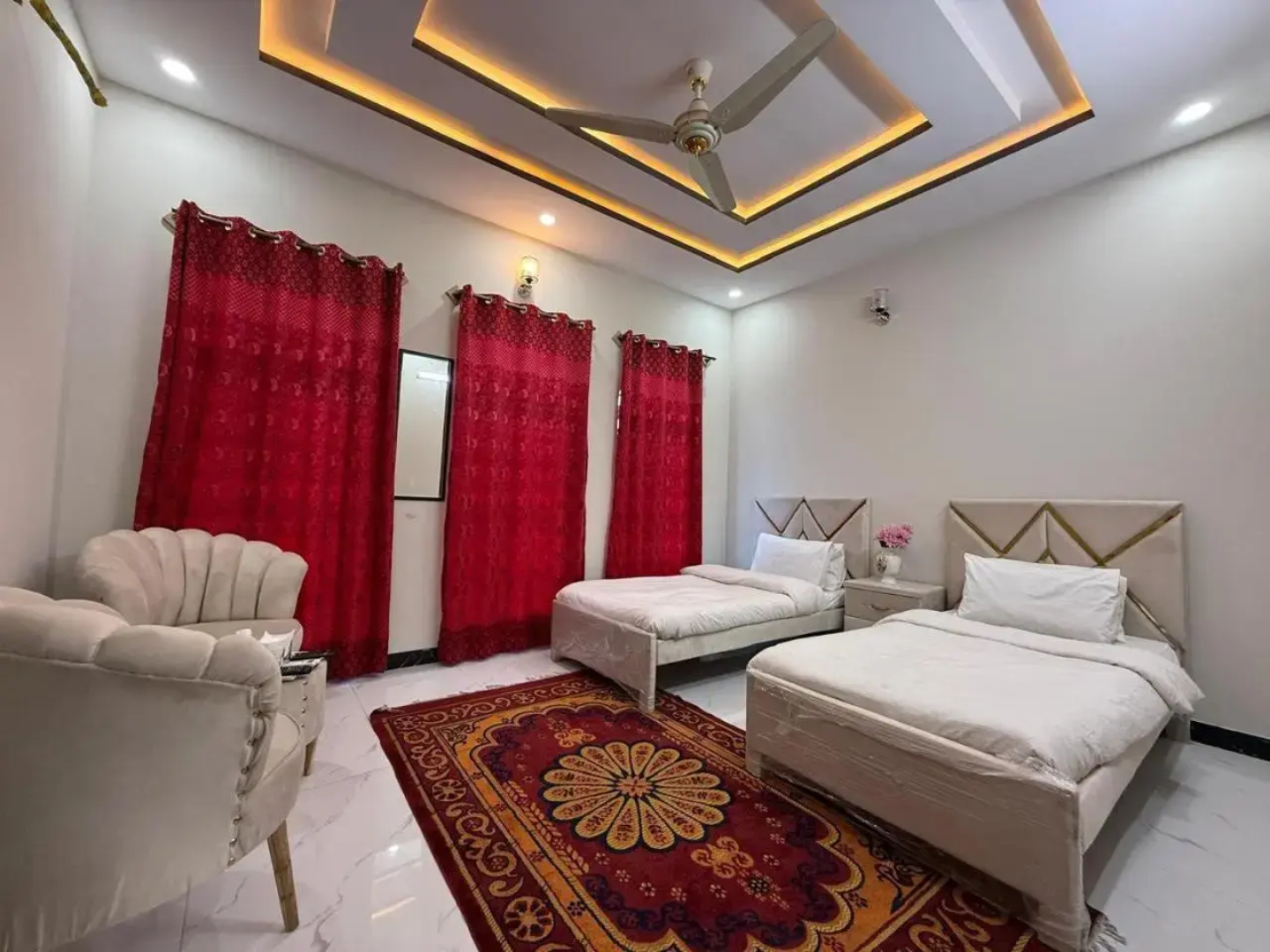 Delano Guest House