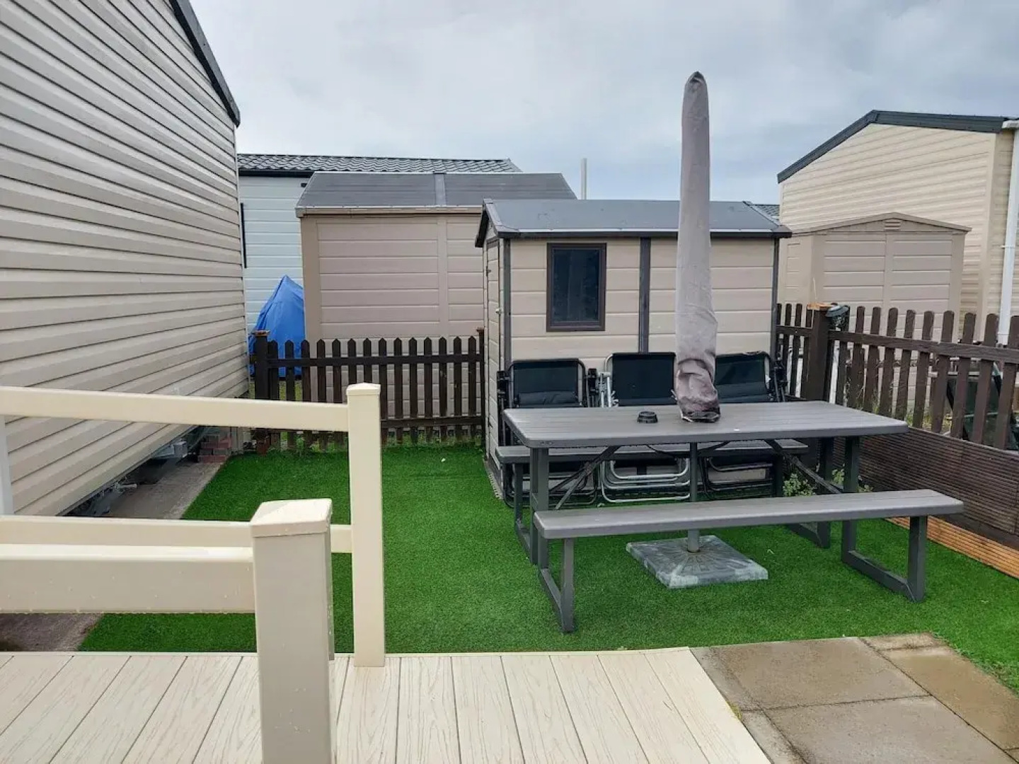 Cozy Coastal Retreat in Brean