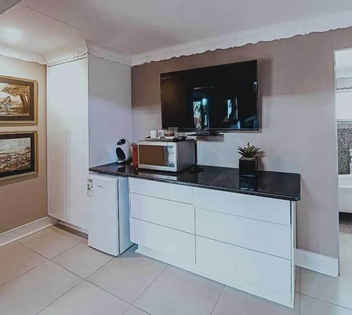 Le Grant Guesthouse and Conference facility