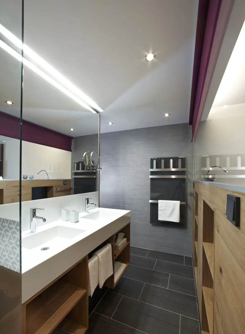 Anthony's Life & Style Hotel