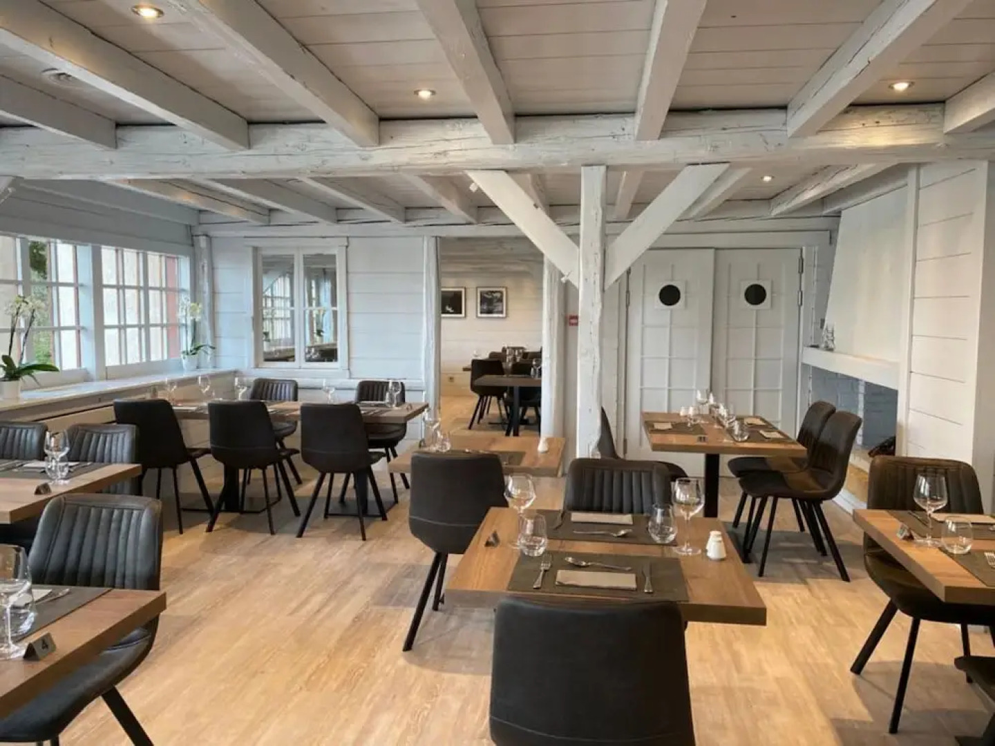 Logis Hôtel Annecy Nord / Argonay