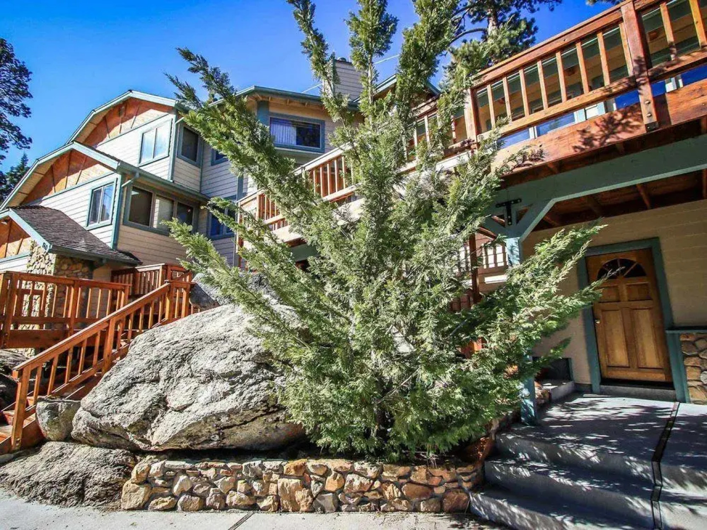 Four Seasons Estate #1231