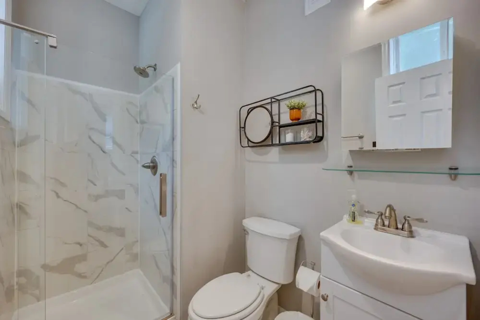 Chic Richmond Retreat w/ Quaint Private Patio!