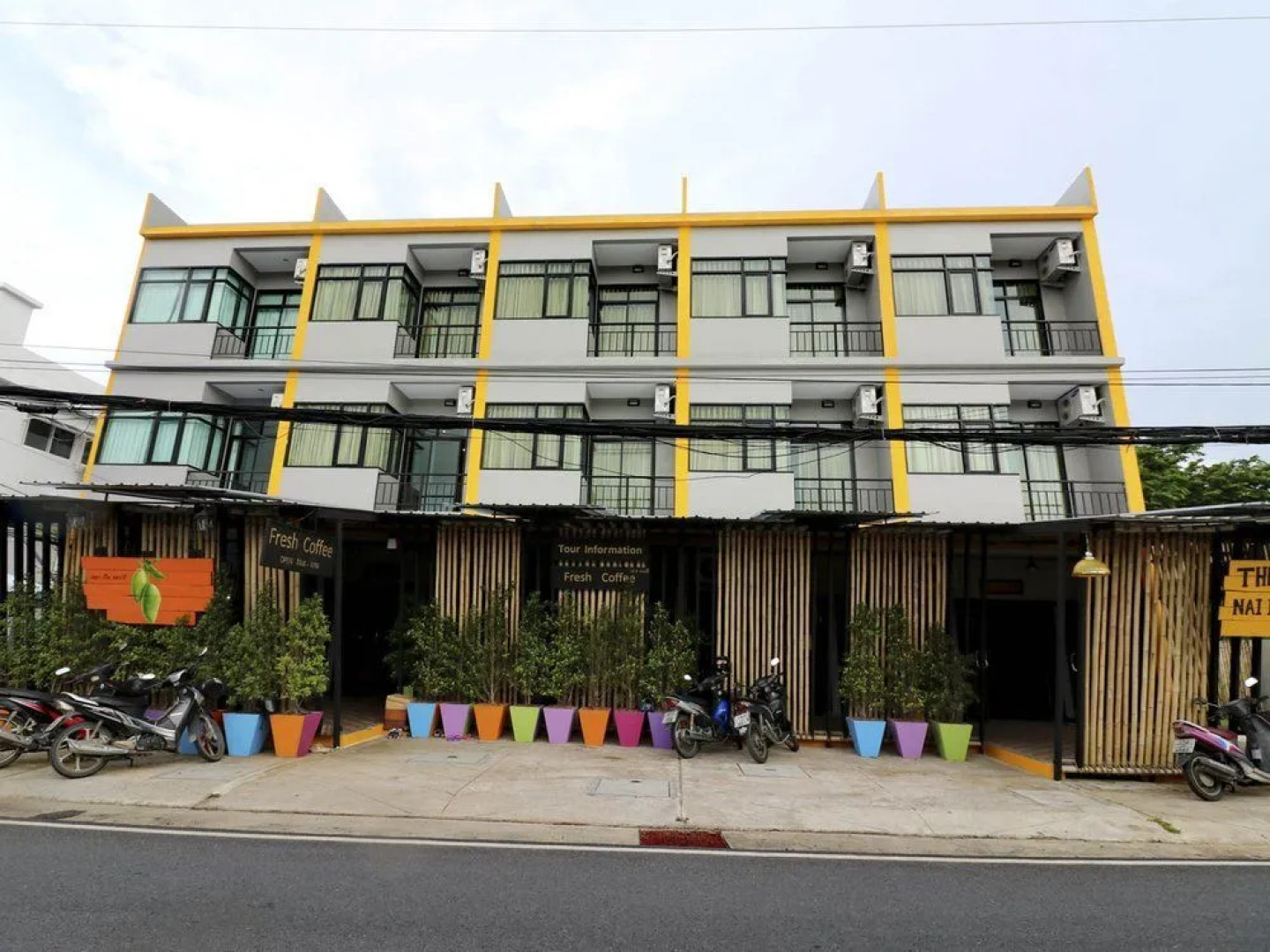 Nida Rooms Turquoise Saiyuan Naiharn